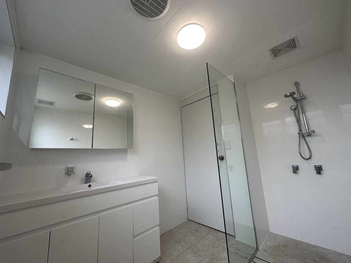 2-11 Walker Street, PALM BEACH, QLD 4221 - Duplex / Semi - Detached for Rent - harcourts.net