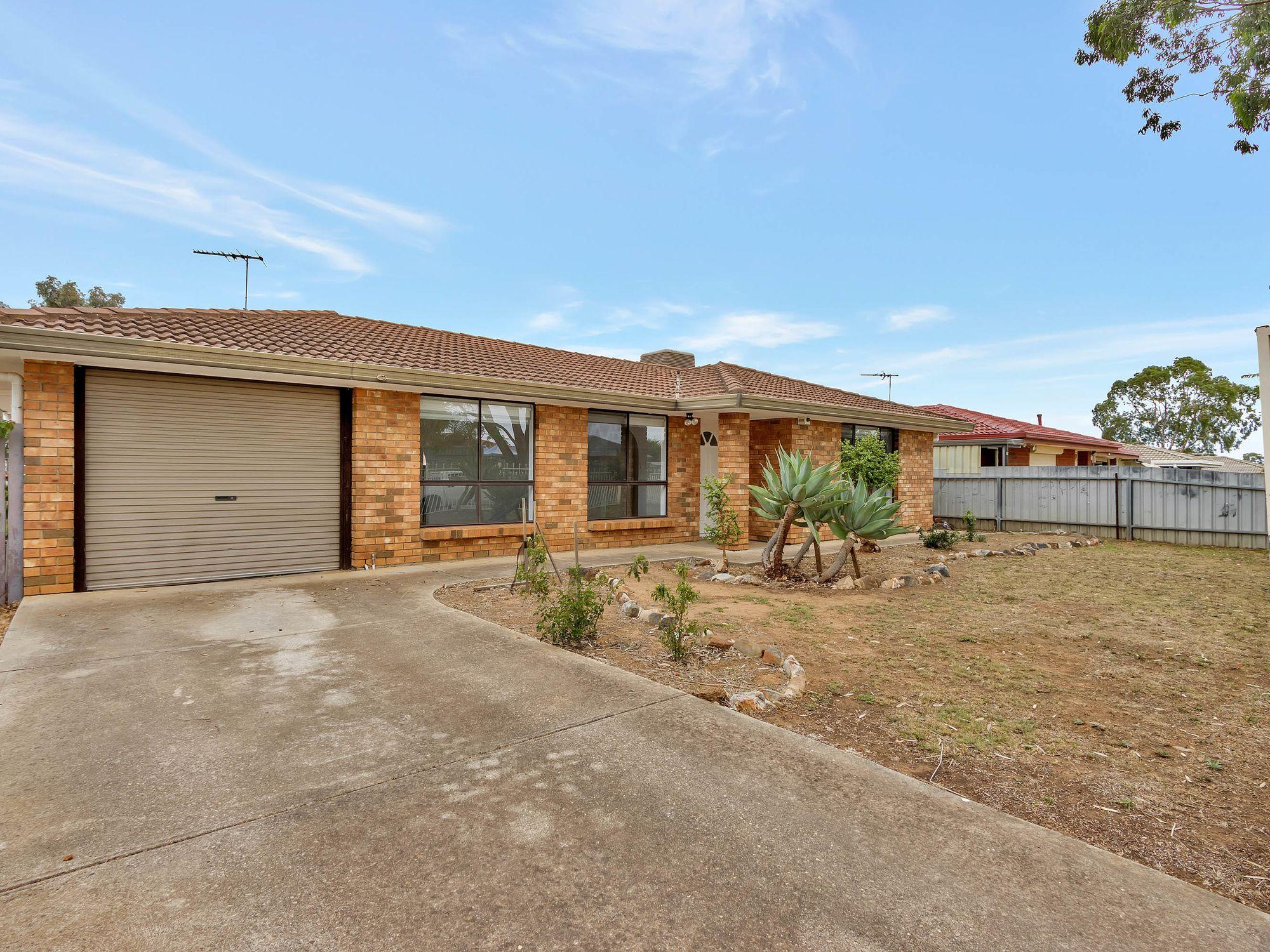 Prop-GPT: House: SA Burton, SA 5110 Home For Rent