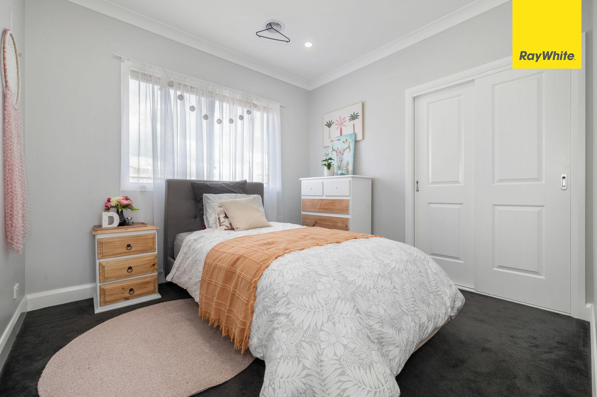 BEAUTIFUL DESIGNED FAMILY HOME