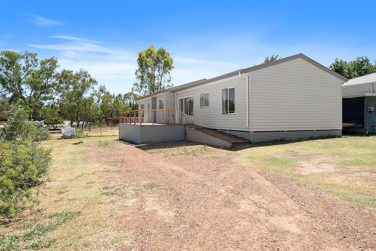 Prop-GPT: House: VIC Bonnie Doon, VIC 3720 Home For Rent