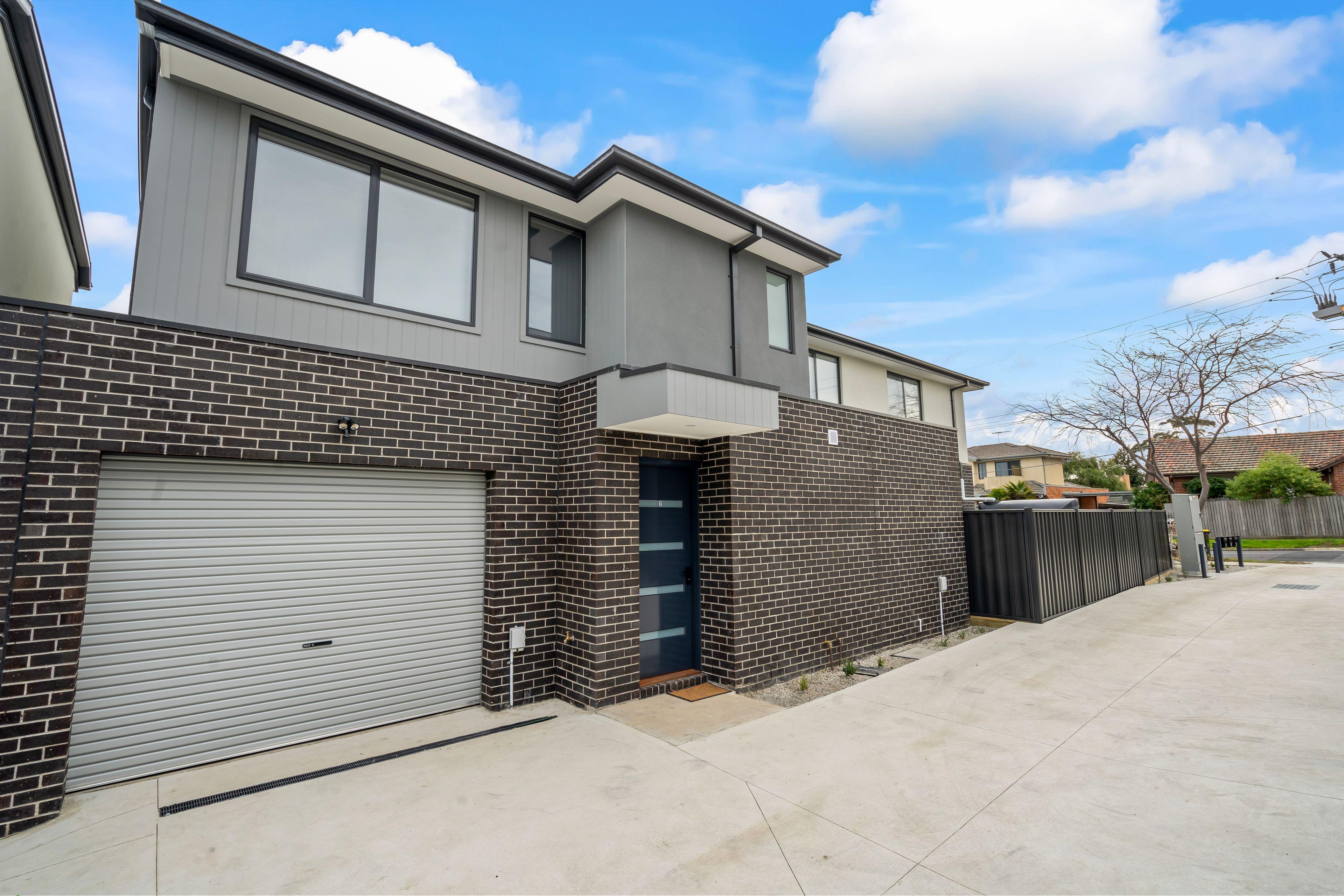 Prop-GPT: Townhouse: VIC Jacana, VIC 3047 Home For Rent