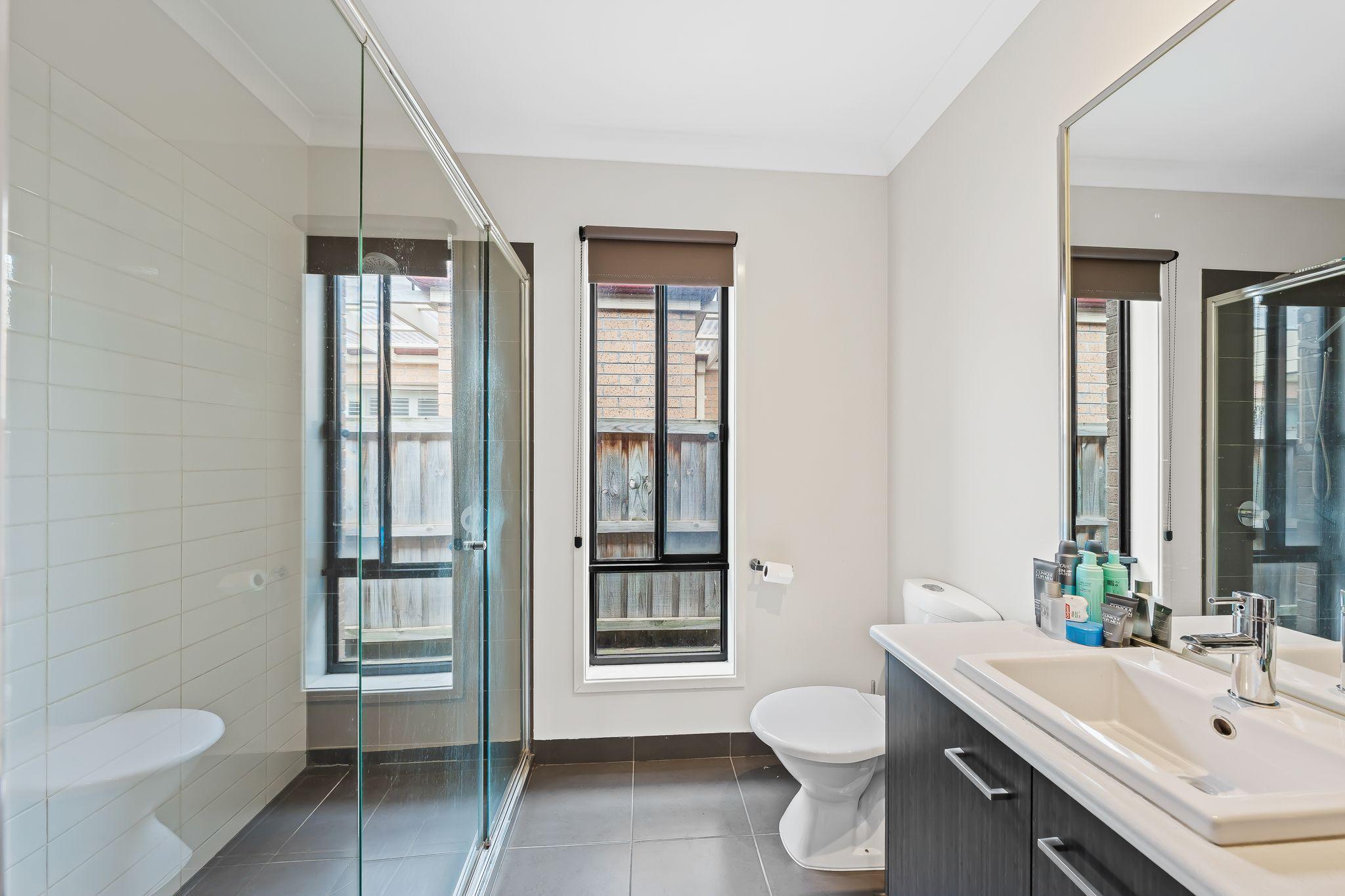 Welcome to 47 Bluemist Circuit, Lyndhurst