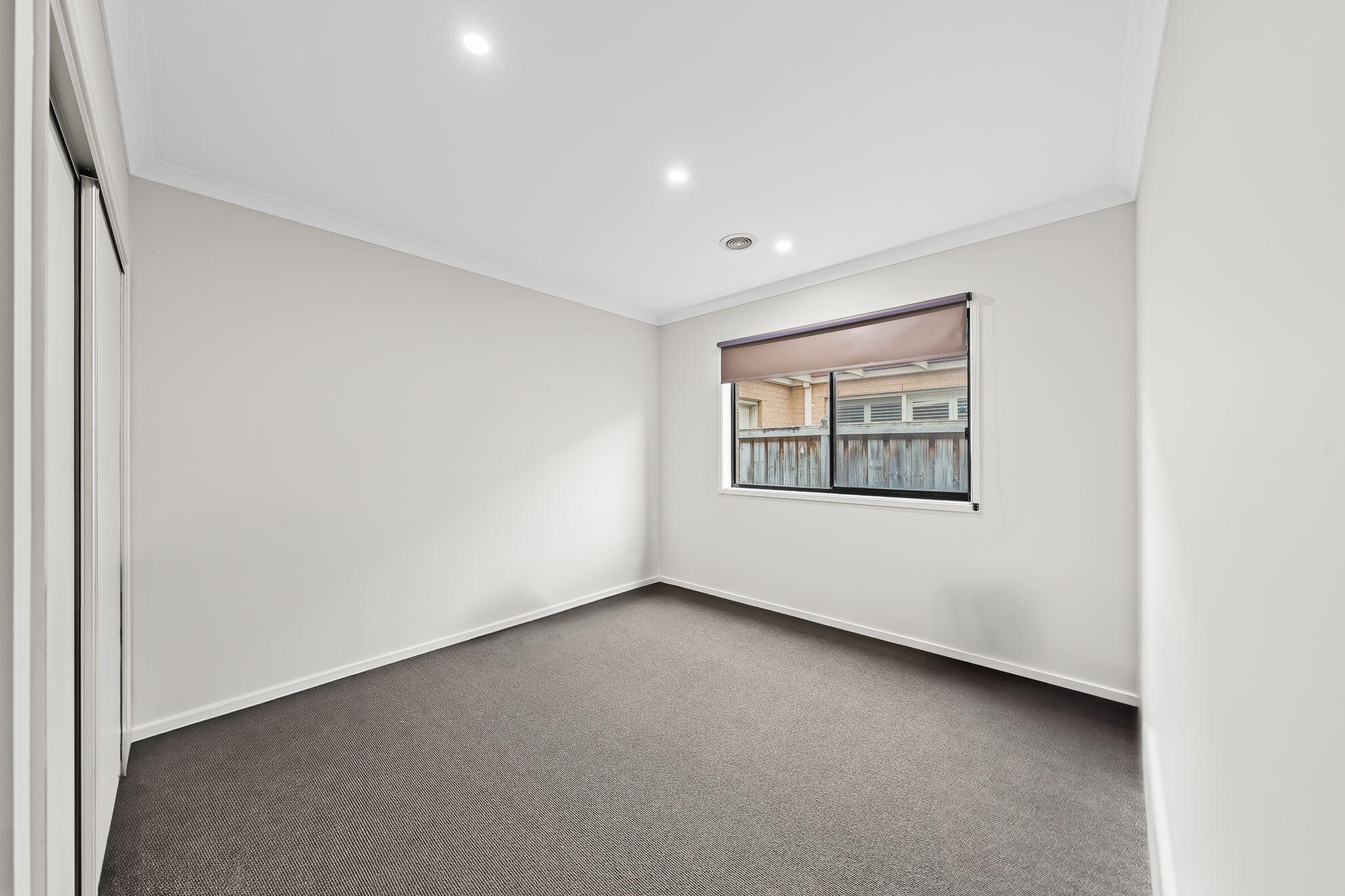 Welcome to 47 Bluemist Circuit, Lyndhurst