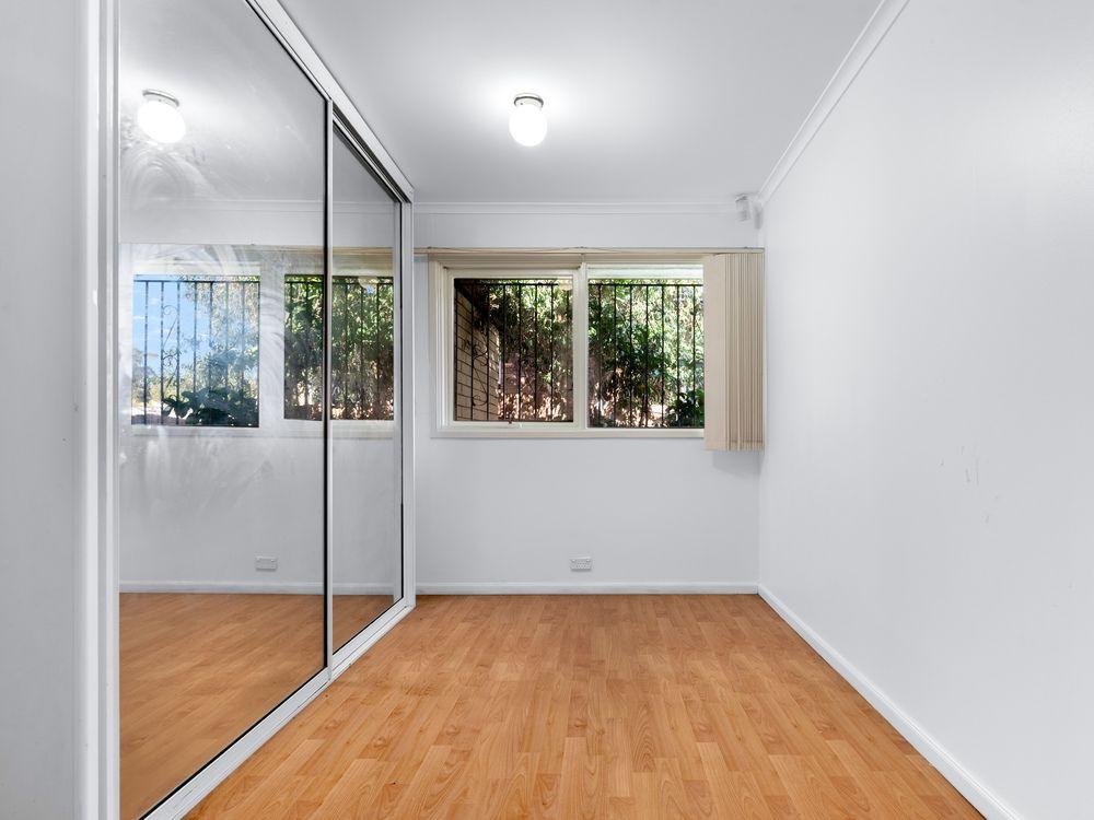 House for Rent: Ambarvale, NSW 2560, NSW, 2560