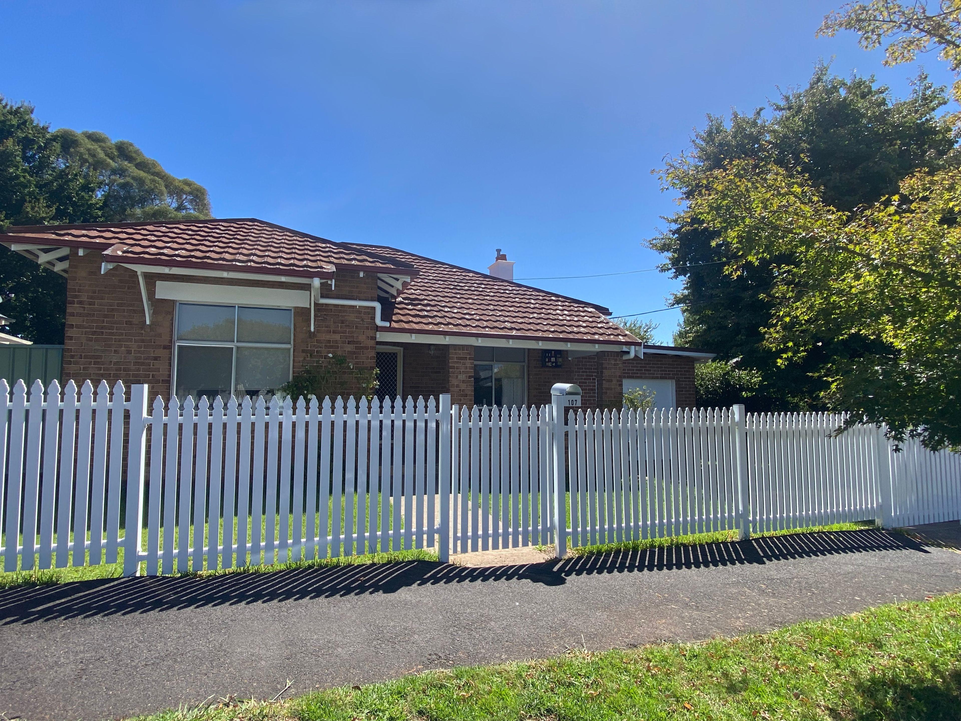 House for Rent: Orange, NSW 2800, NSW, 2800