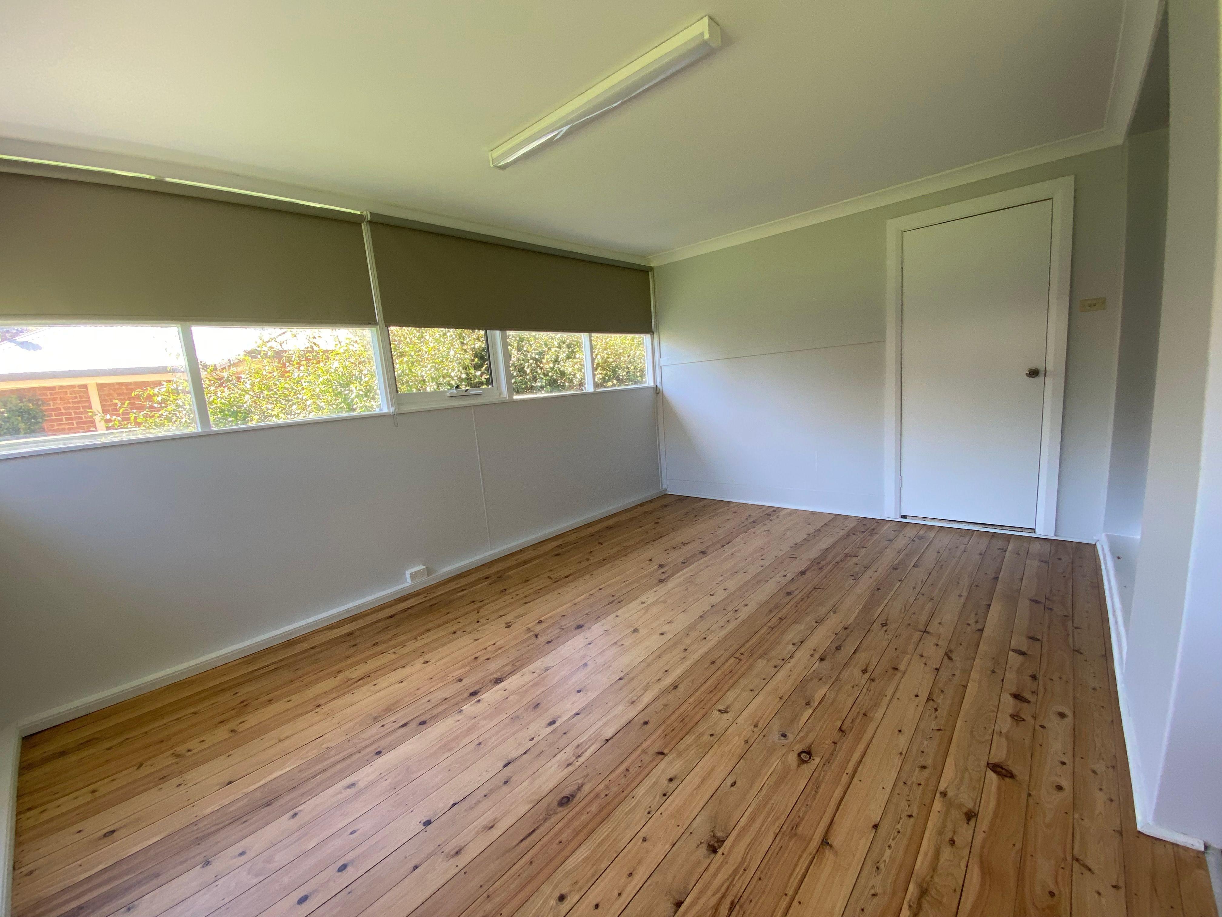 House for Rent: Orange, NSW 2800, NSW, 2800