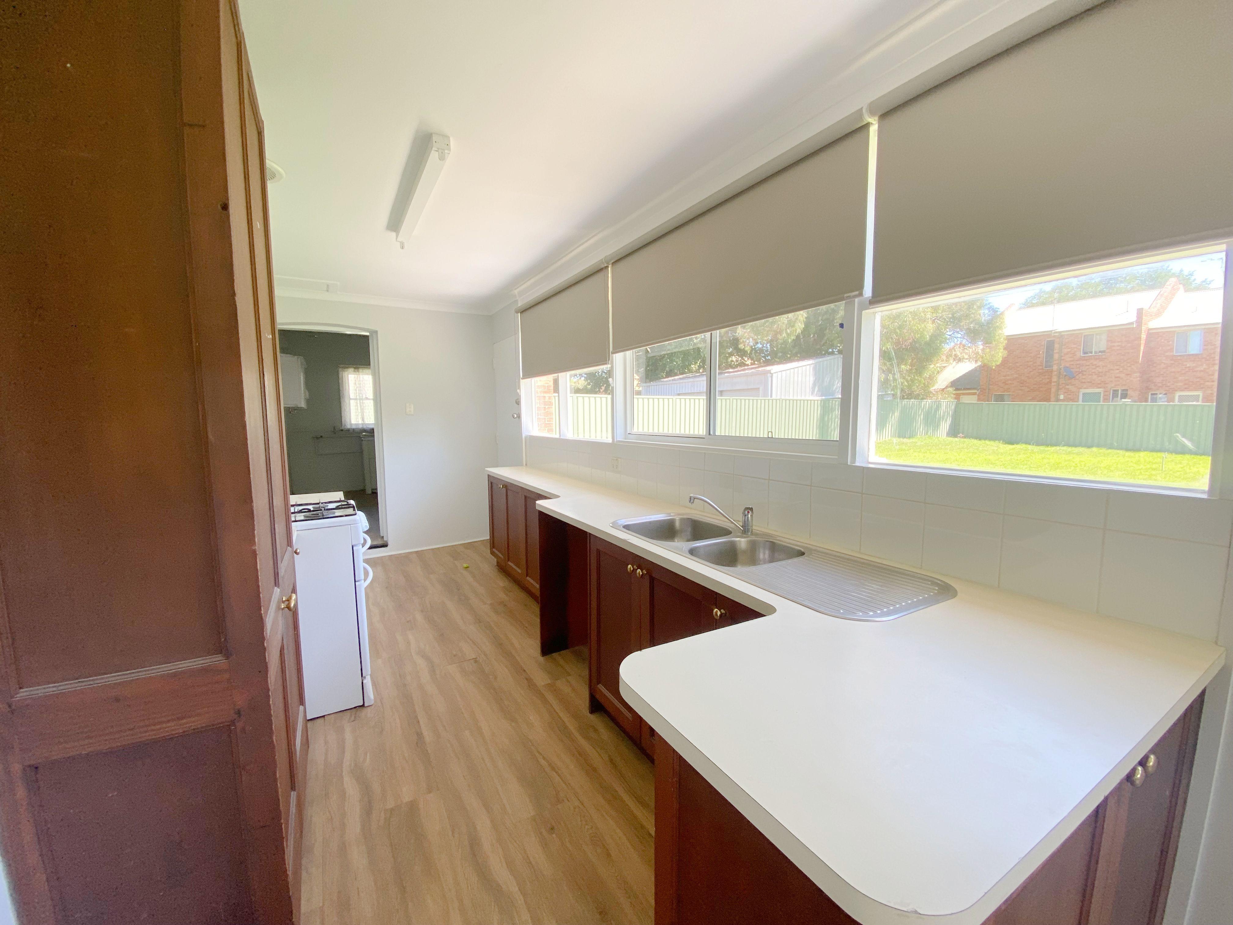 House for Rent: Orange, NSW 2800, NSW, 2800