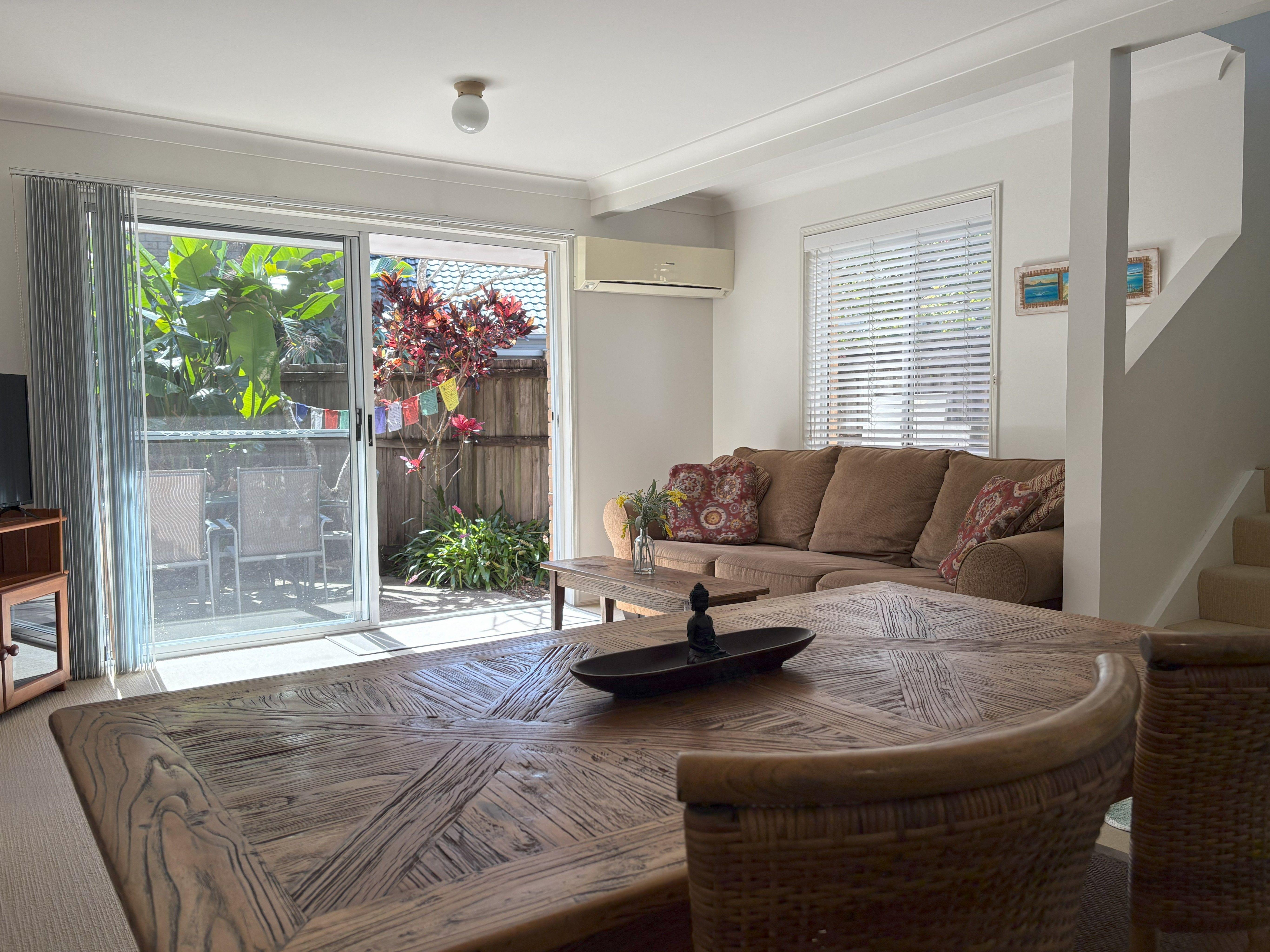 Townhouse for Rent: Byron Bay, NSW 2481, NSW, 2481