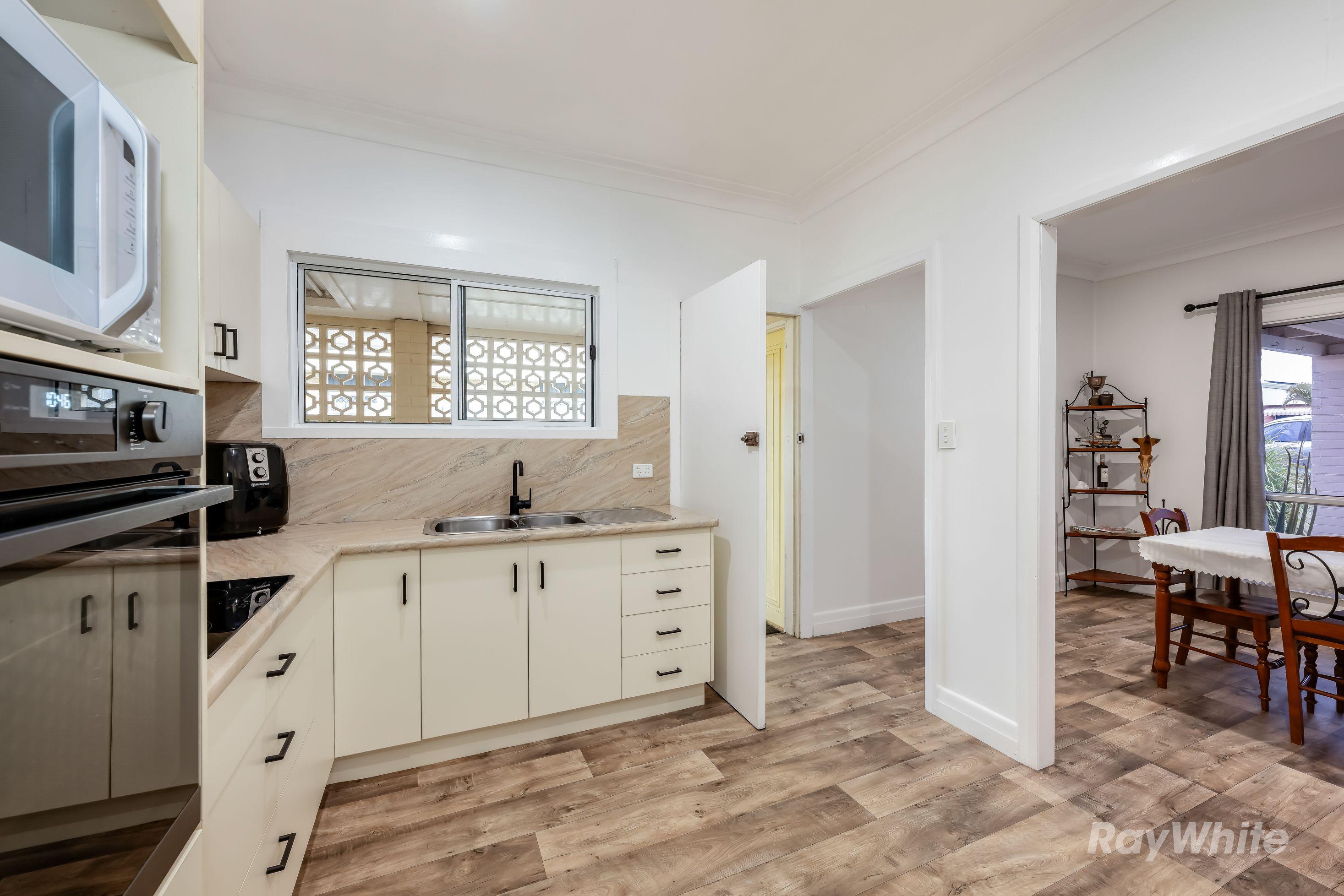 House for Rent: Avenell Heights, QLD 4670, QLD, 4670