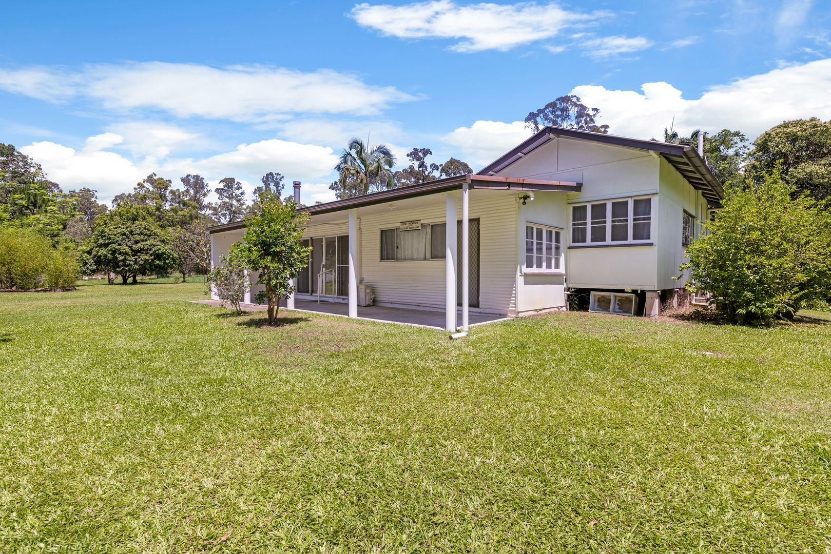 House for Rent: Landsborough, QLD 4550, QLD, 4550