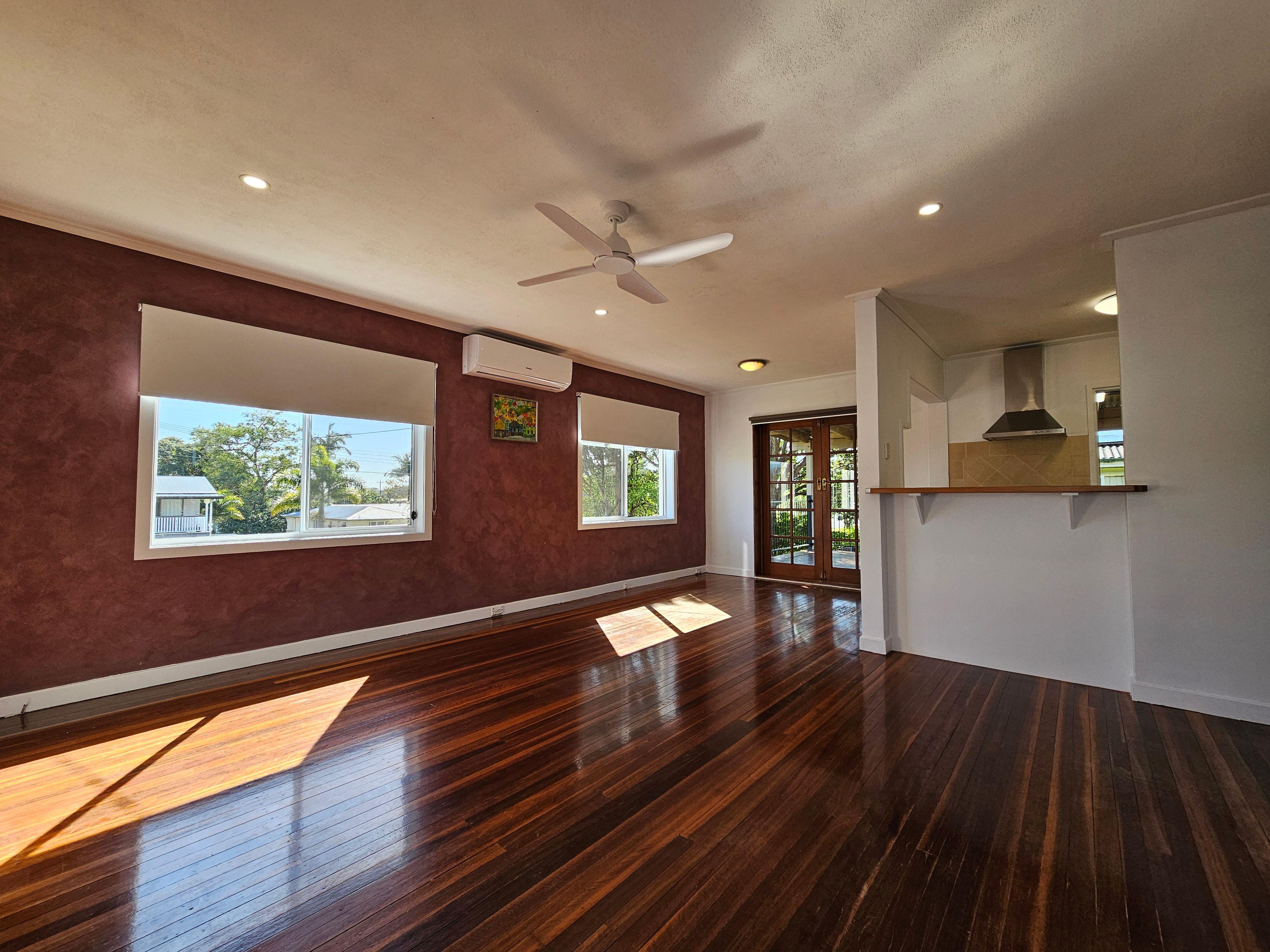 FAMILY FRIENDLY HOME - WISHART PRIMARY & MANSFIELD HIGH CATCHMENT
