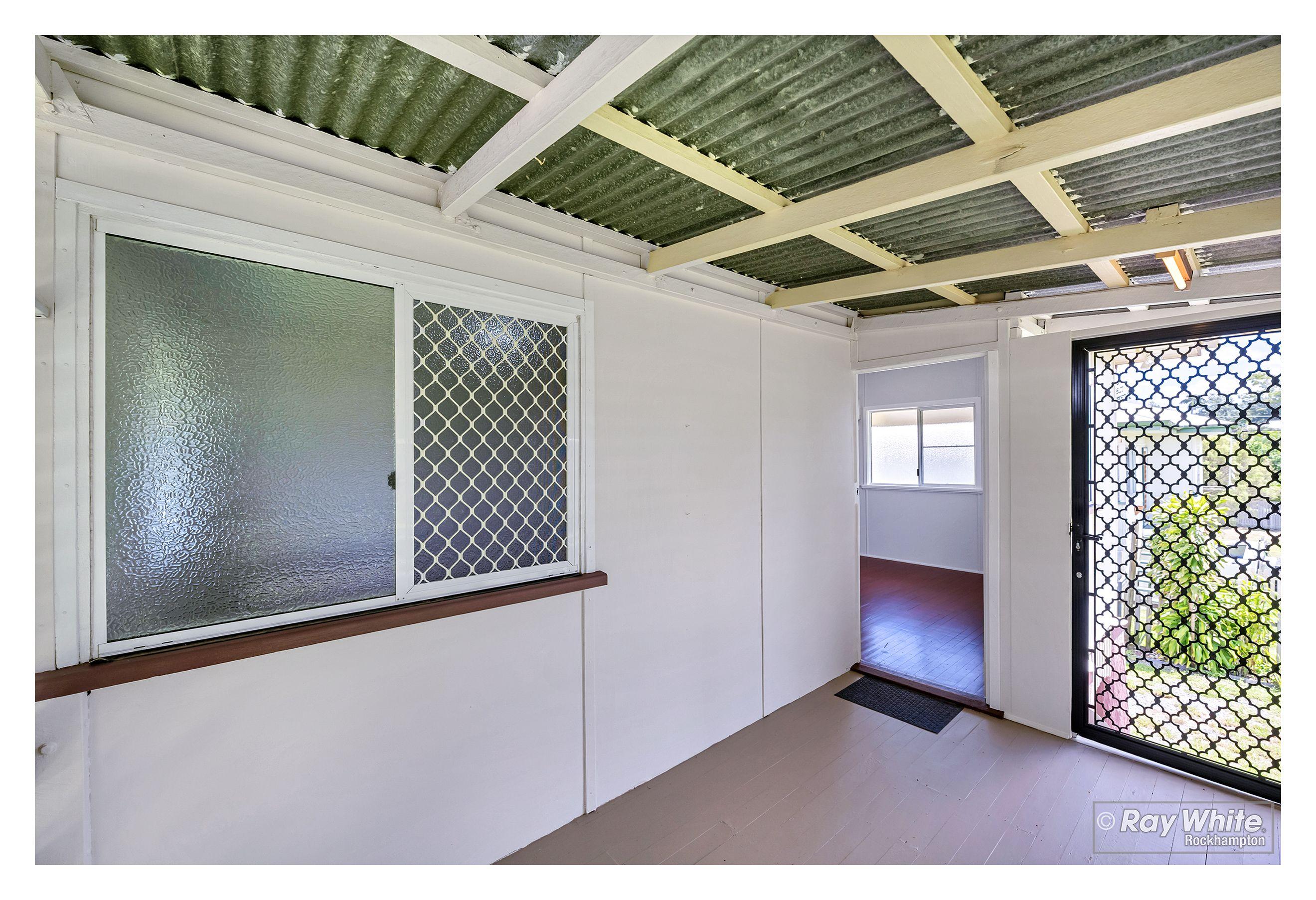 House for Rent: Berserker, QLD 4701, QLD, 4701