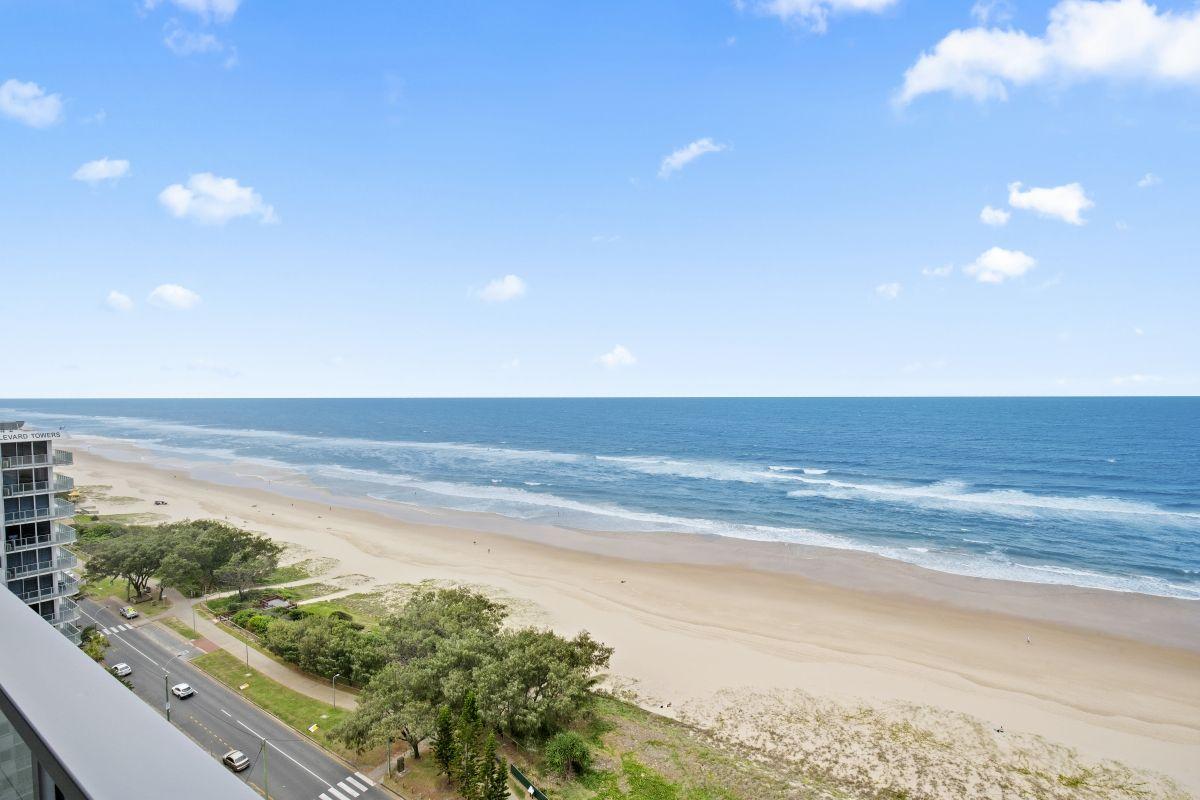 Apartment for Rent: Broadbeach, QLD 4218, QLD, 4218