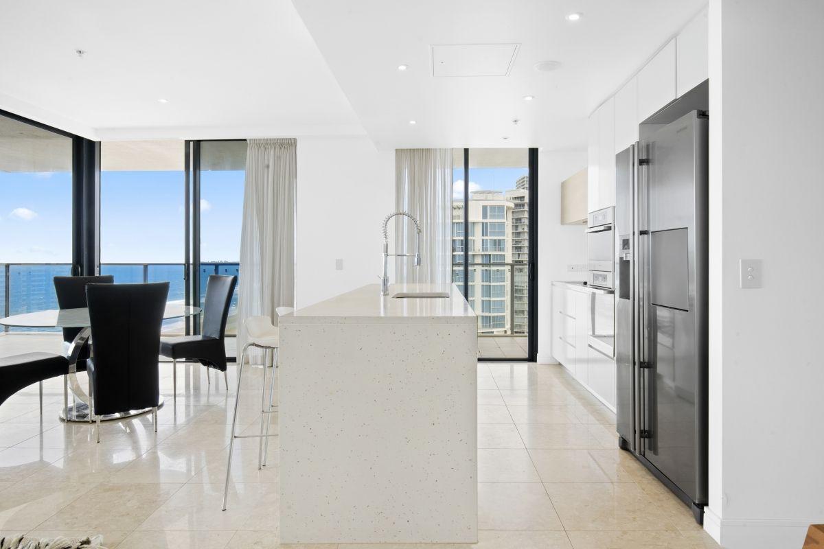 Apartment for Rent: Broadbeach, QLD 4218, QLD, 4218