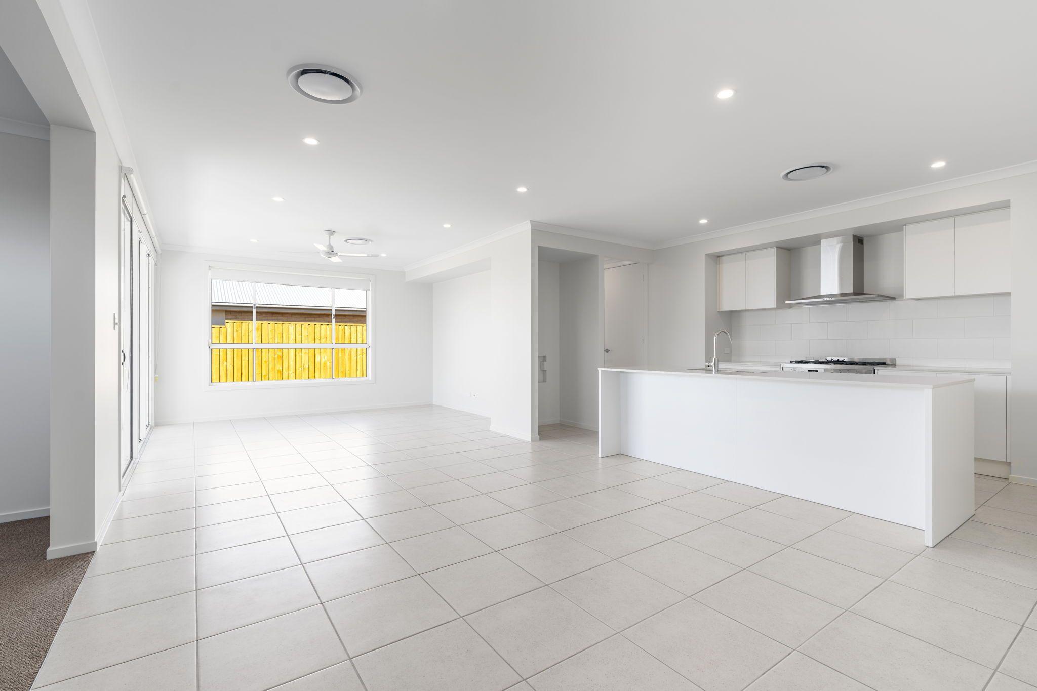 House for Rent: Greenbank, QLD 4124, QLD, 4124