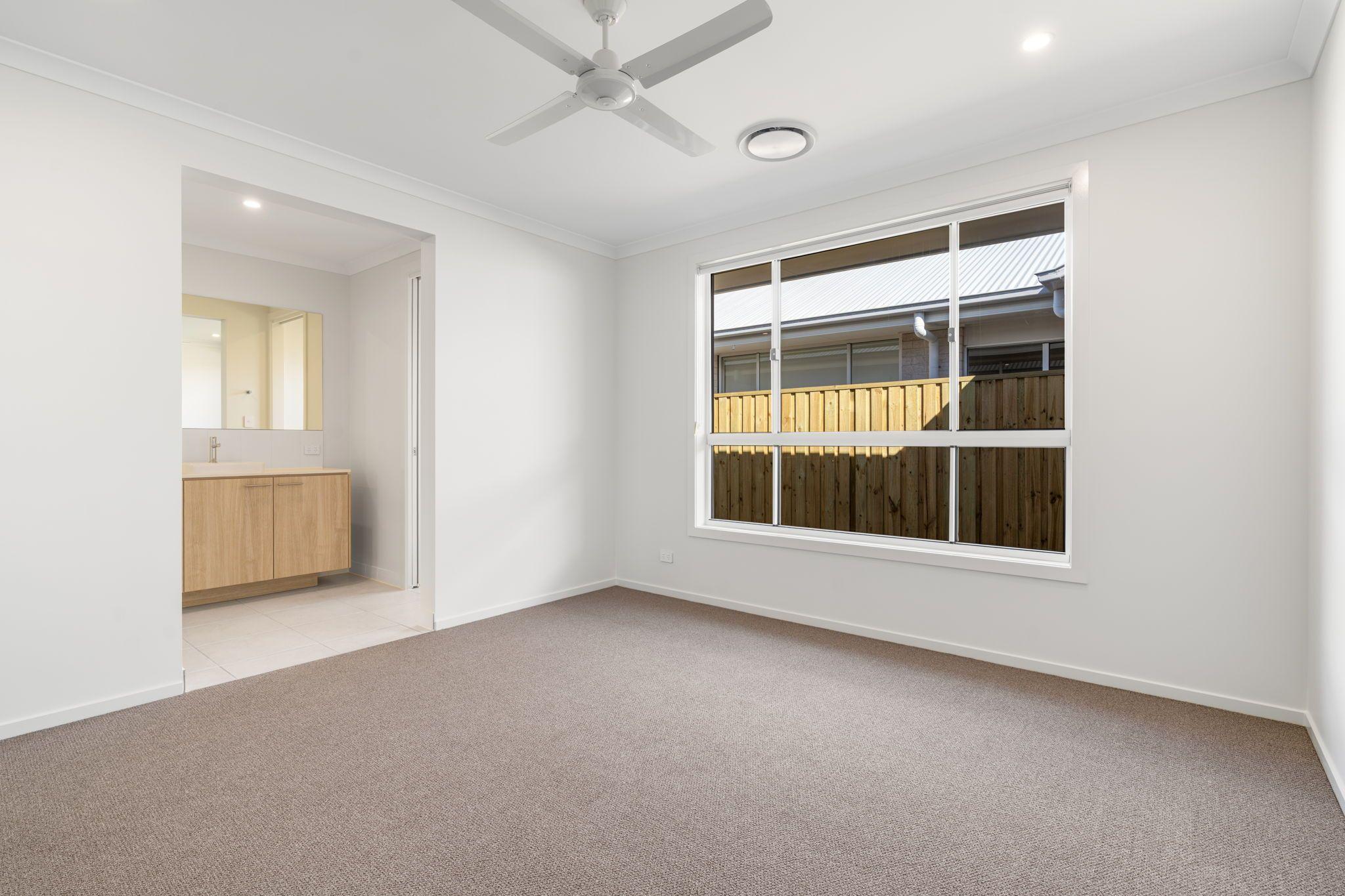 House for Rent: Greenbank, QLD 4124, QLD, 4124