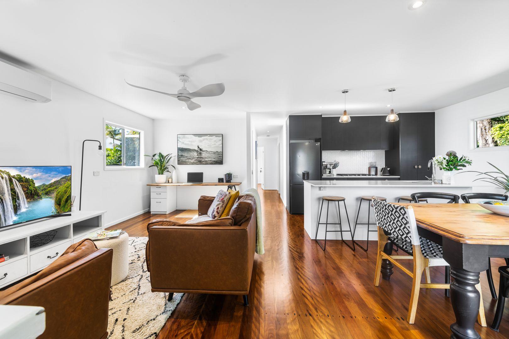 Beautiful Modern Living in Heart of Maroochydore!