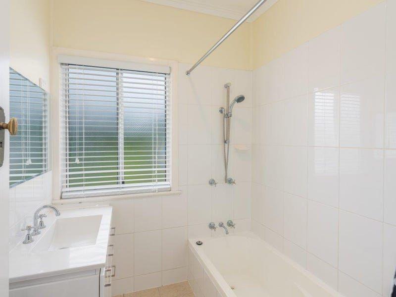 9 Leavinia Street, GYMPIE, QLD 4570 - House for Rent - harcourts.net