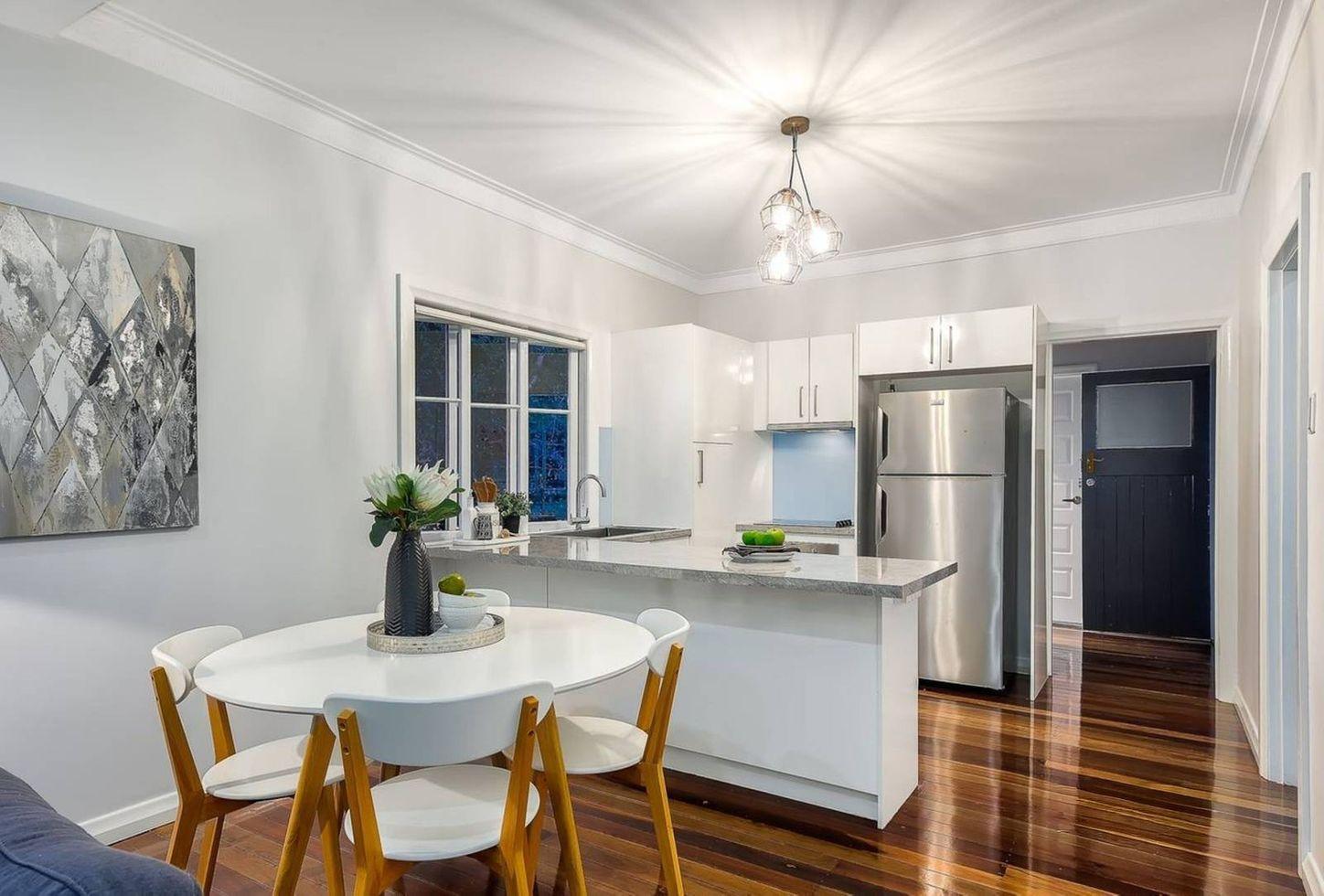 102 Albion Road, WINDSOR, QLD 4030 - House for Rent - harcourts.net