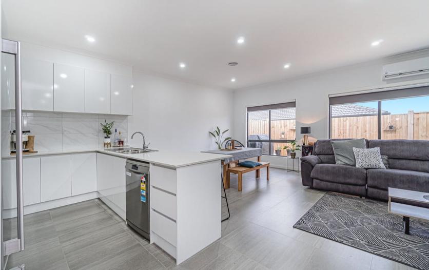 21 Meaford Street, MICKLEHAM, VIC 3064 - House for Rent - harcourts.net