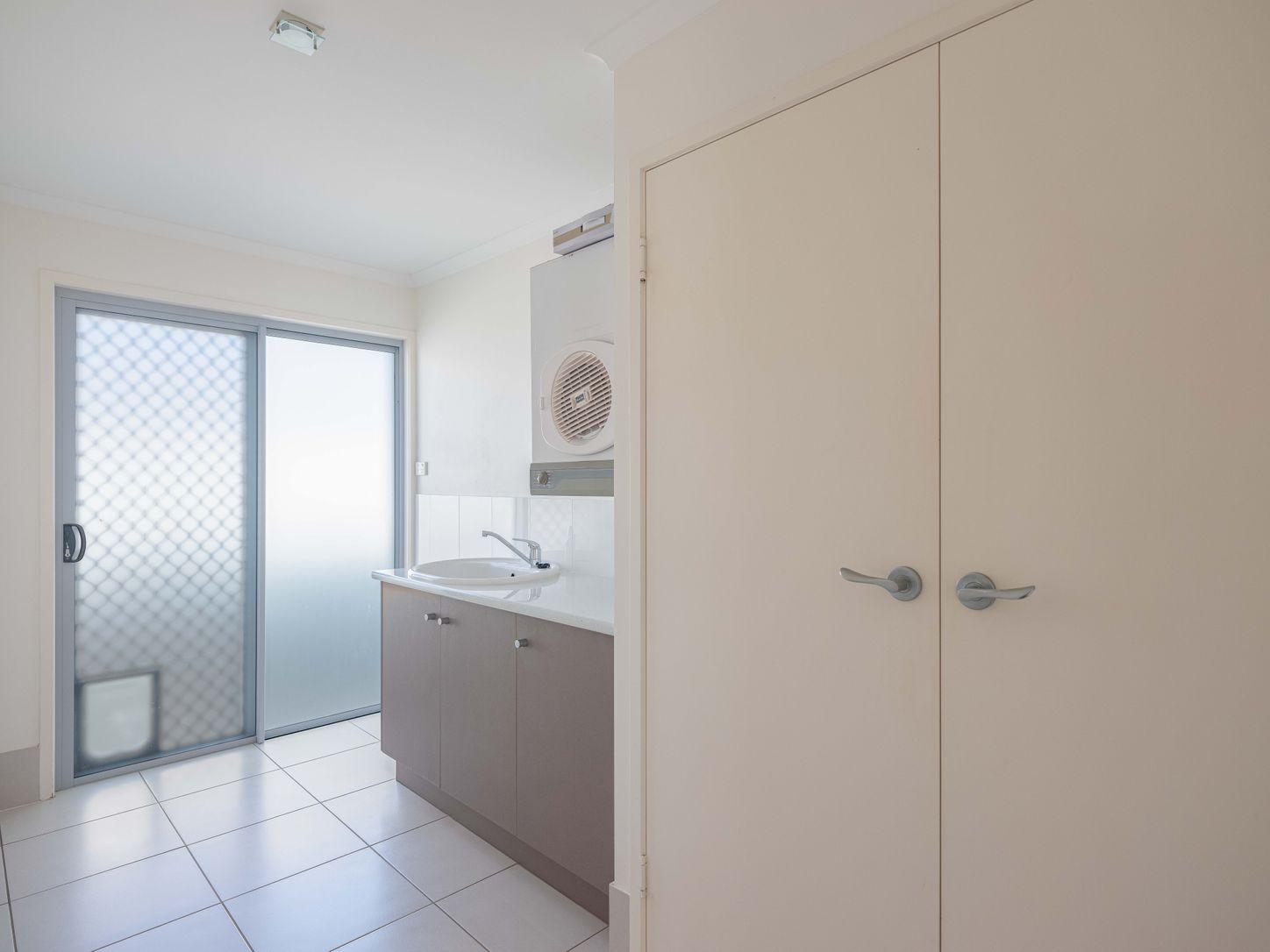 40 Bushland Drive, SOUTHSIDE, QLD 4570 - House for Rent - harcourts.net