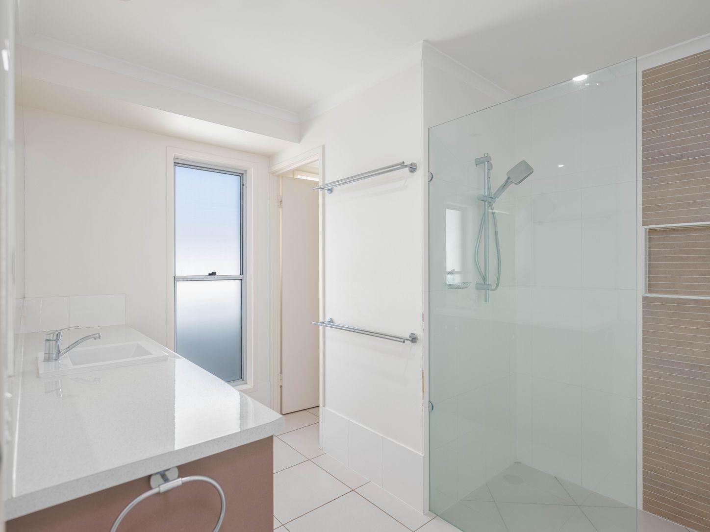 40 Bushland Drive, SOUTHSIDE, QLD 4570 - House for Rent - harcourts.net