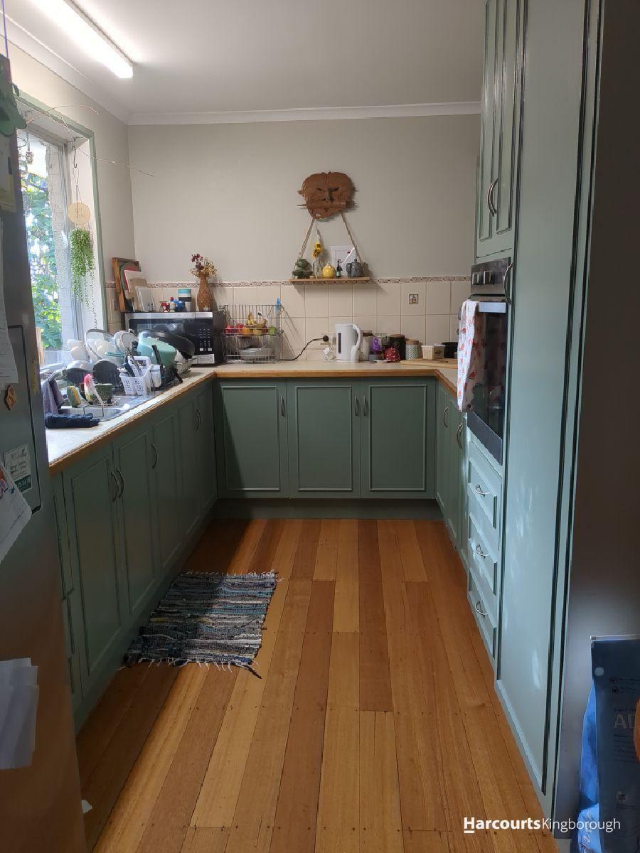 Prop-GPT: House: TAS Blackmans Bay, TAS 7052 Tasmania 7052