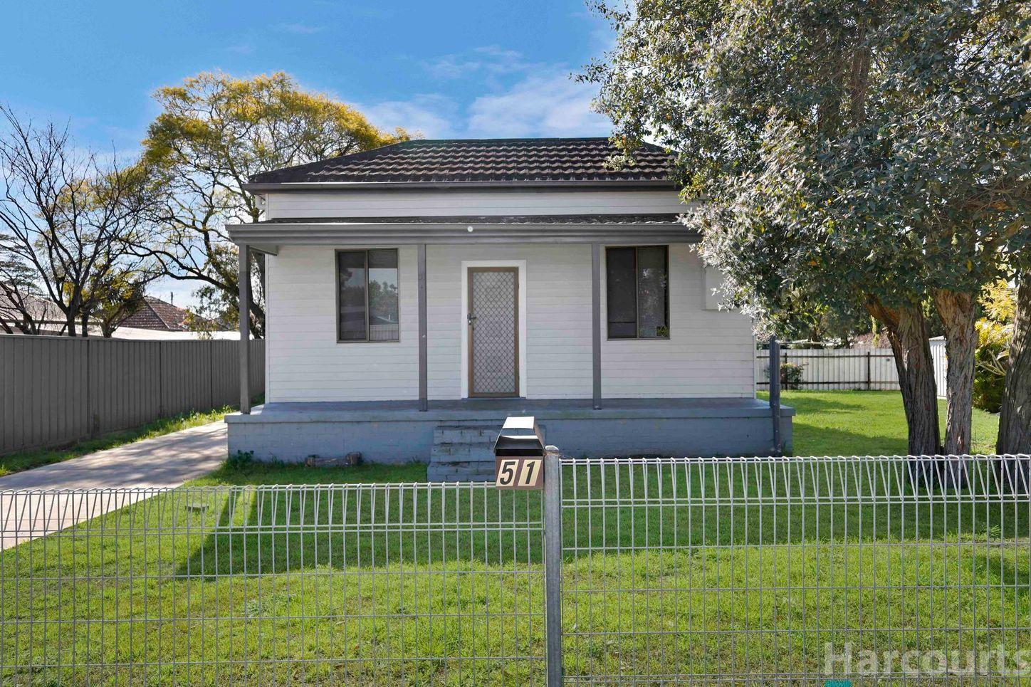 Prop-GPT: House: NSW Kurri Kurri, NSW 2327 New South Wales 2327