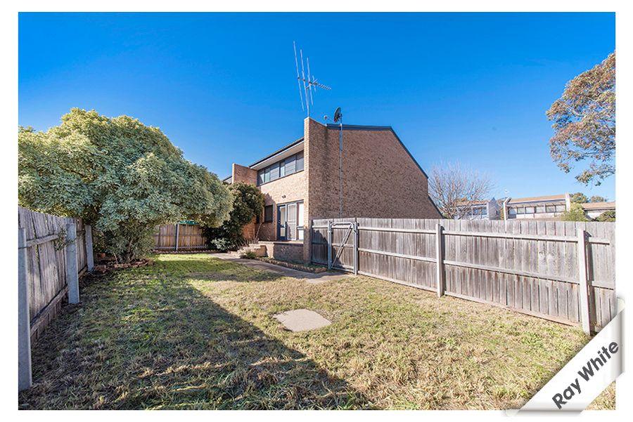 Townhouse for Rent: Belconnen, ACT 2617, ACT, 2617
