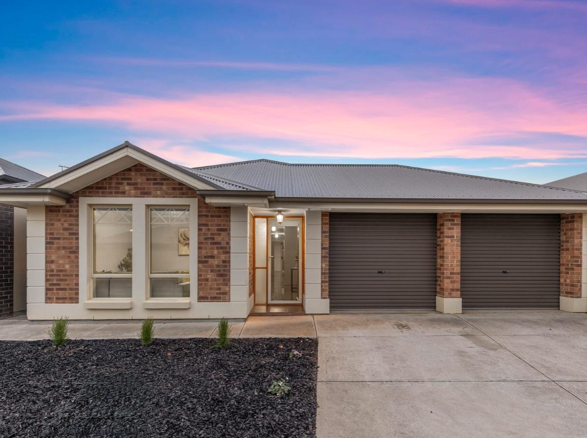 Prop-GPT: House: SA Seaford Meadows, SA 5169 Home For Rent