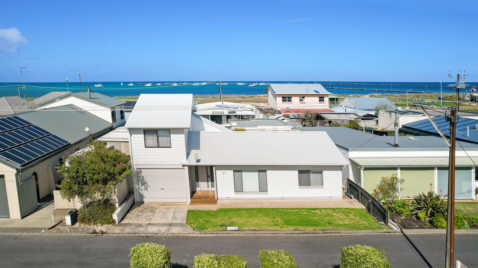 Prop-GPT: House: SA Port Macdonnell, SA 5291 Home For Rent