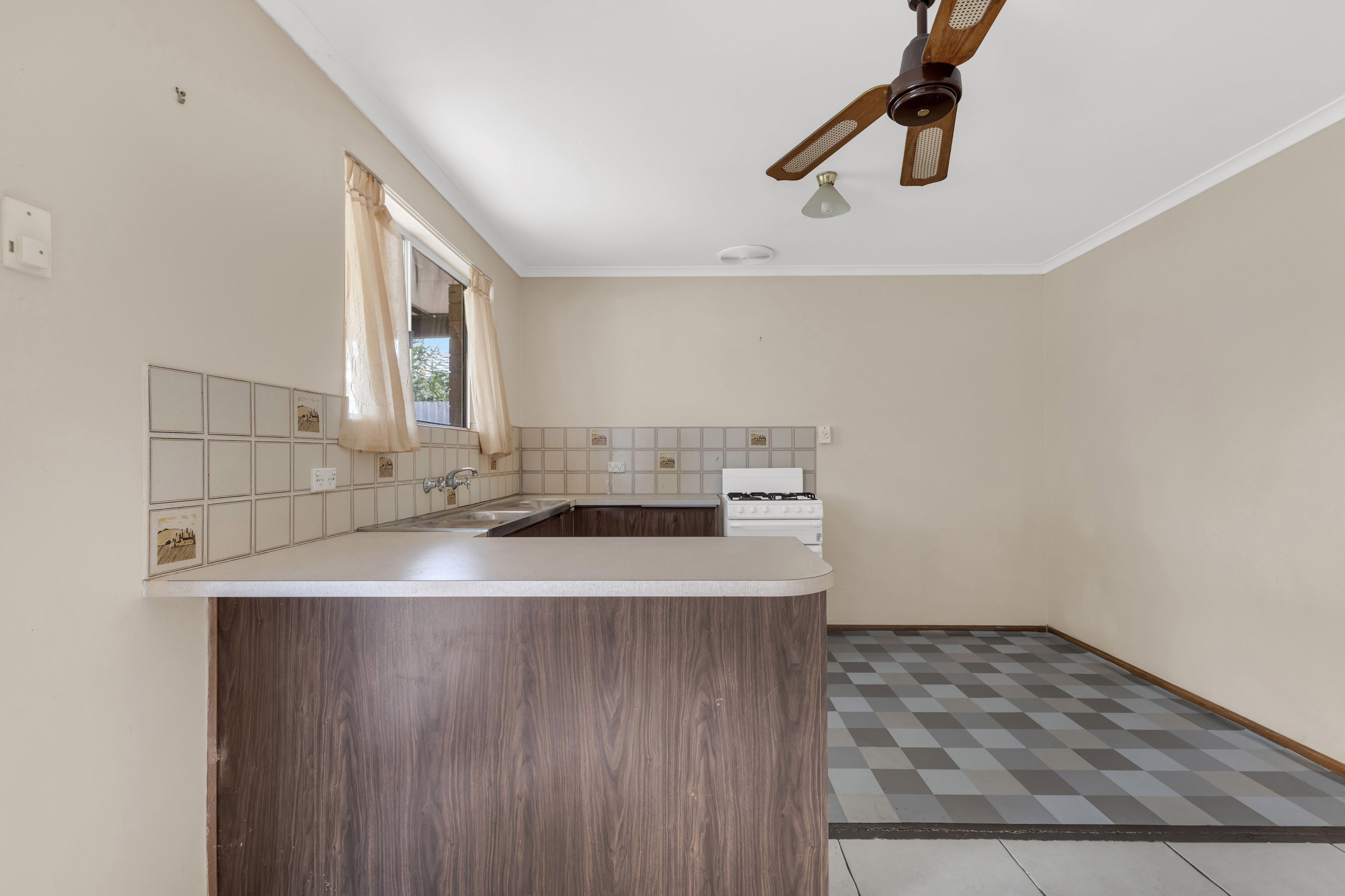 Modern Comfort Meets Family Functionality in Leafy Burton
