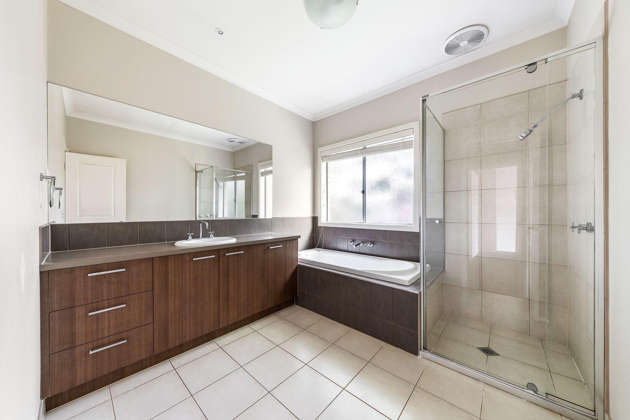 House for Rent: Cranbourne East, VIC 3977, VIC, 3977