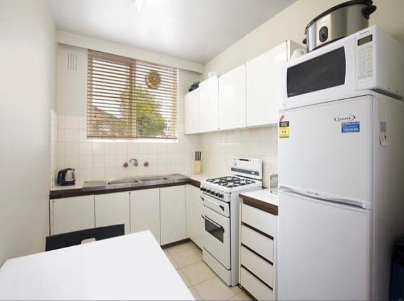 Modern one bedroom unit in a prime location