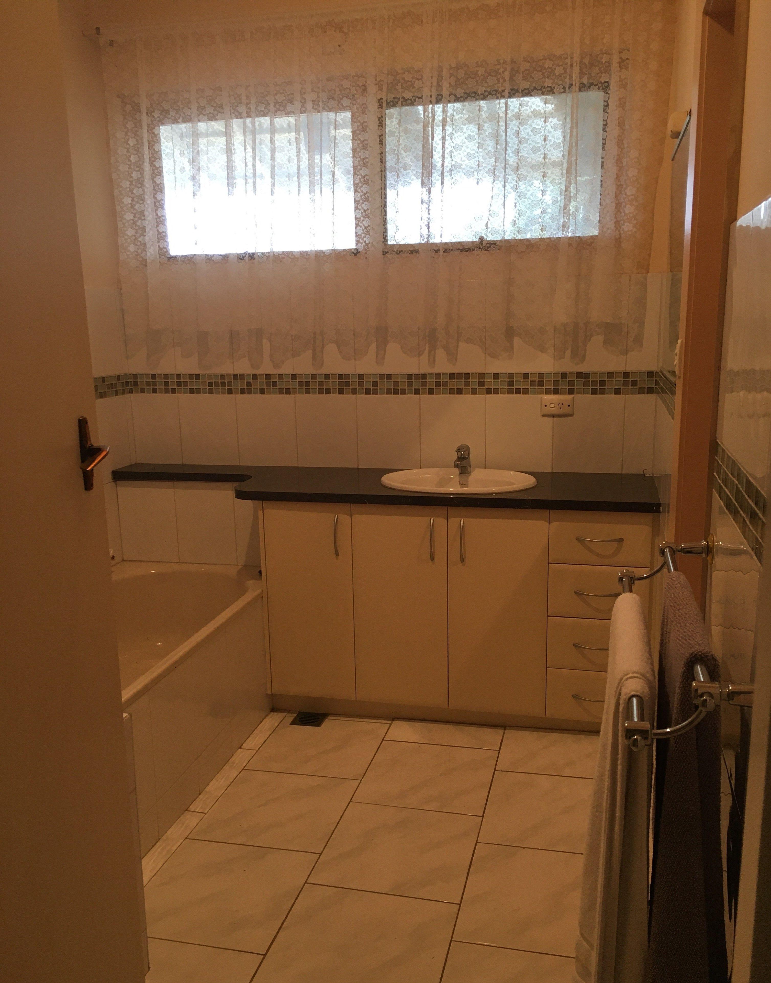 Please call Ray White Nagambie to book a viewing 03 5794 2777