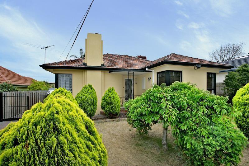 Prop-GPT: House: VIC Cheltenham, VIC 3192 Home For Rent