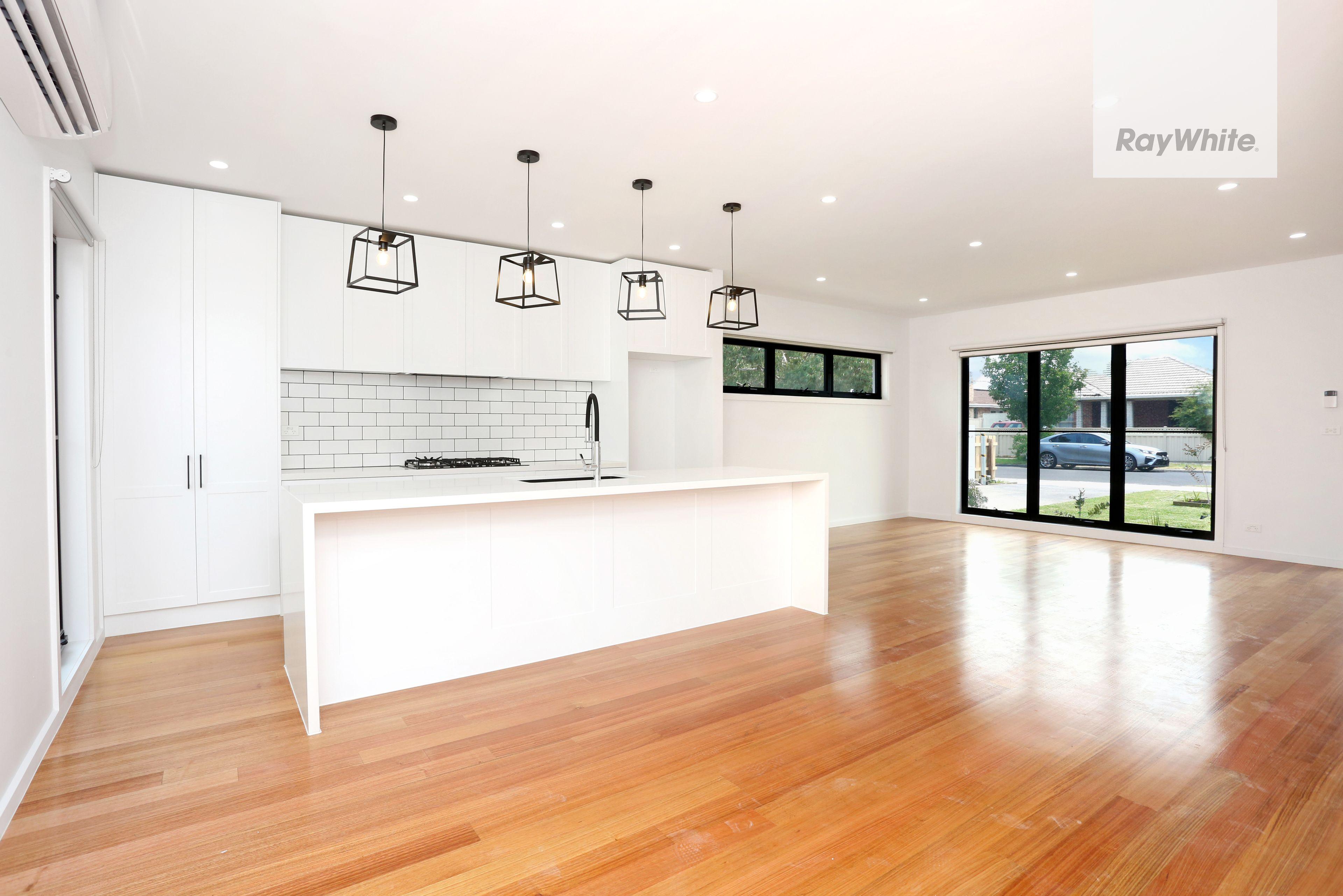 Townhouse for Rent: Glenroy, VIC 3046, VIC, 3046