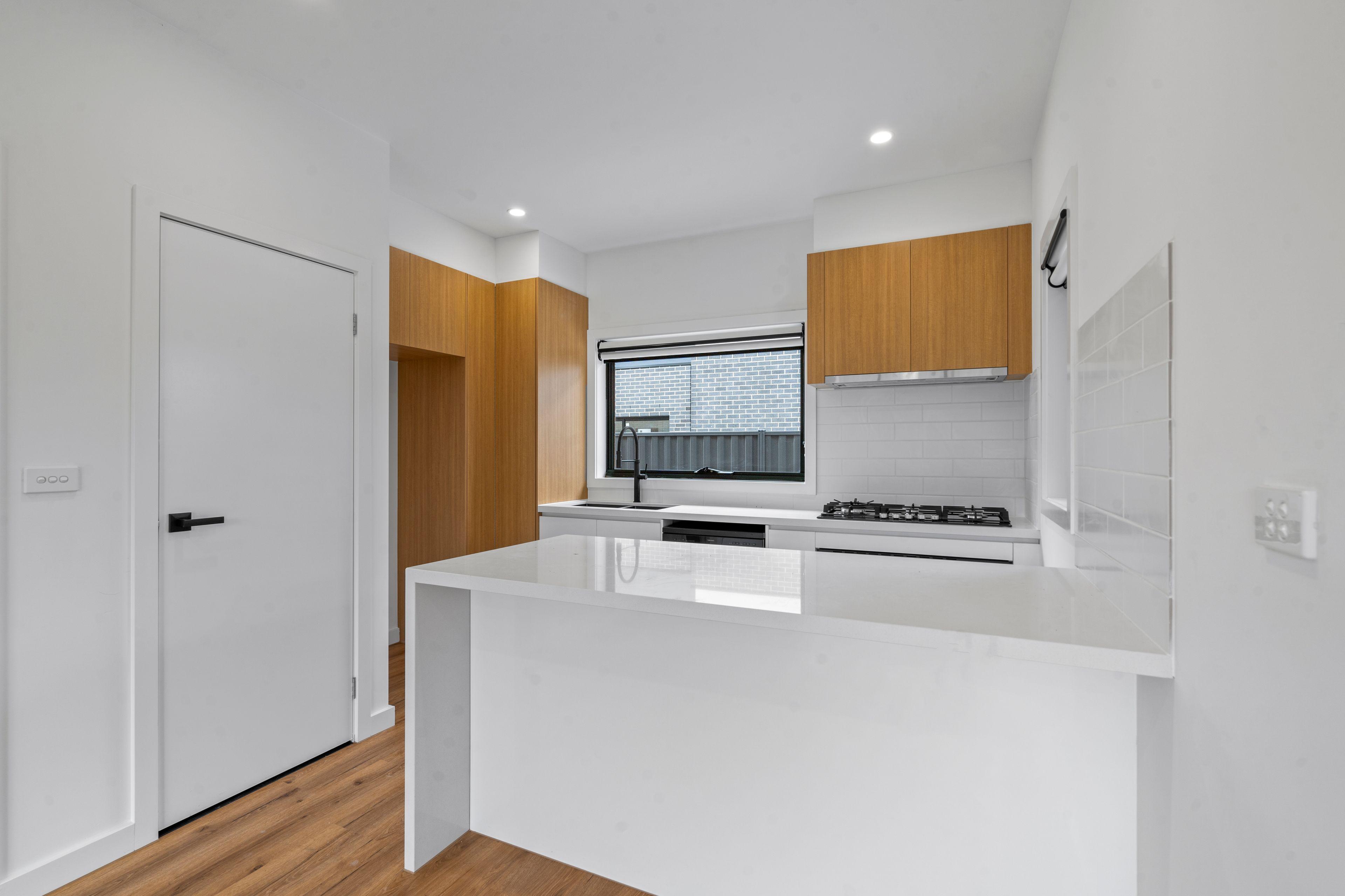 Townhouse for Rent: Broadmeadows, VIC 3047, VIC, 3047