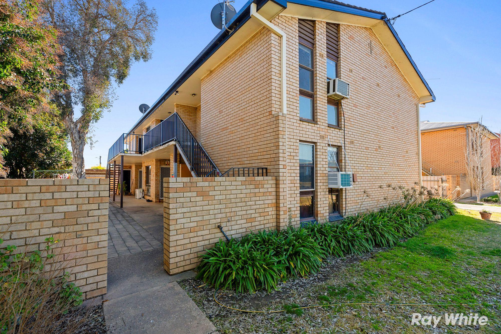 Prop-GPT: House: NSW East Wagga Wagga, NSW 2650 Home For Rent