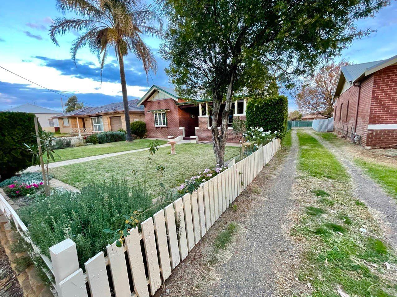 House for Rent: Parkes, NSW 2870, NSW, 2870