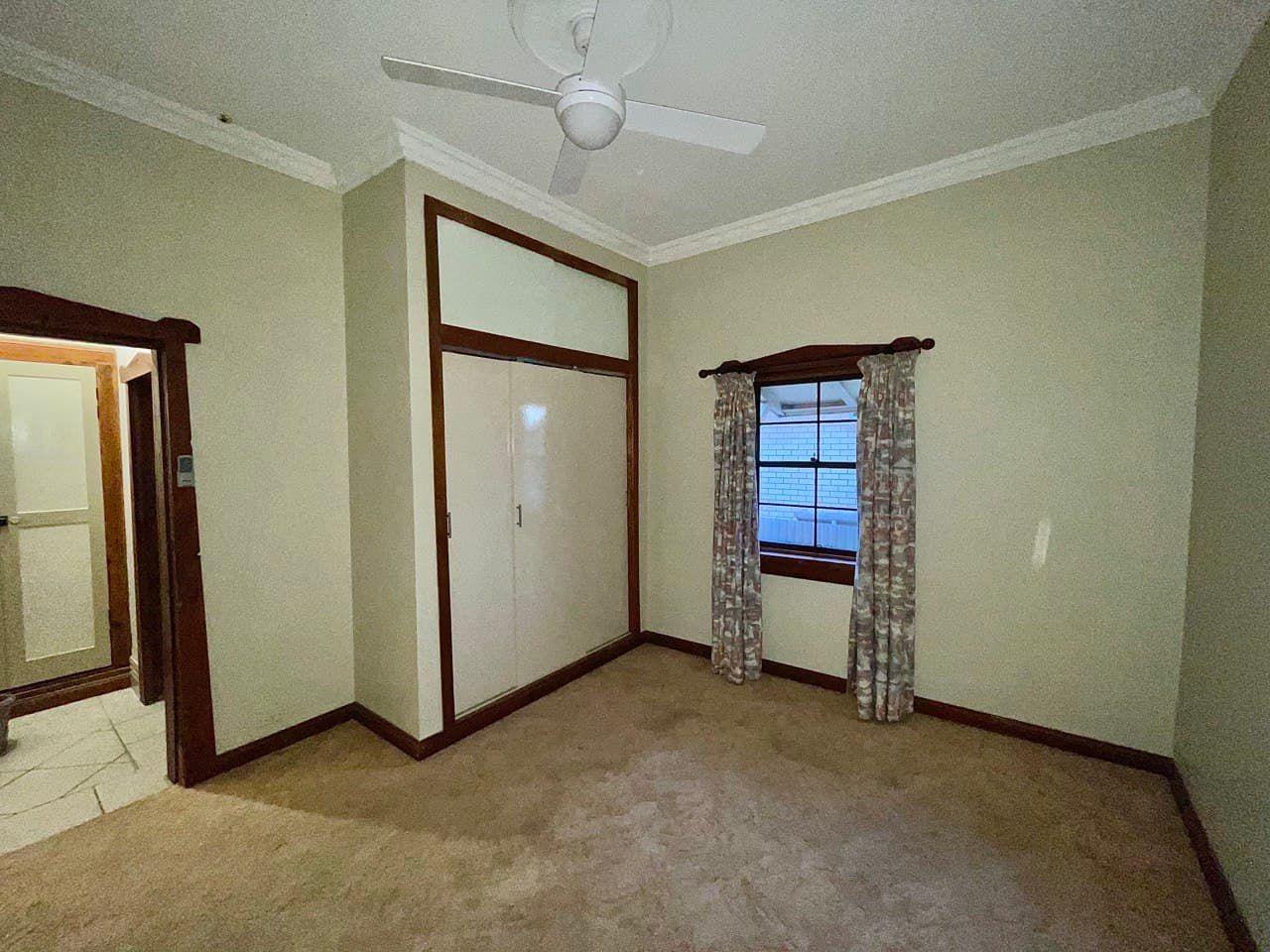 House for Rent: Parkes, NSW 2870, NSW, 2870