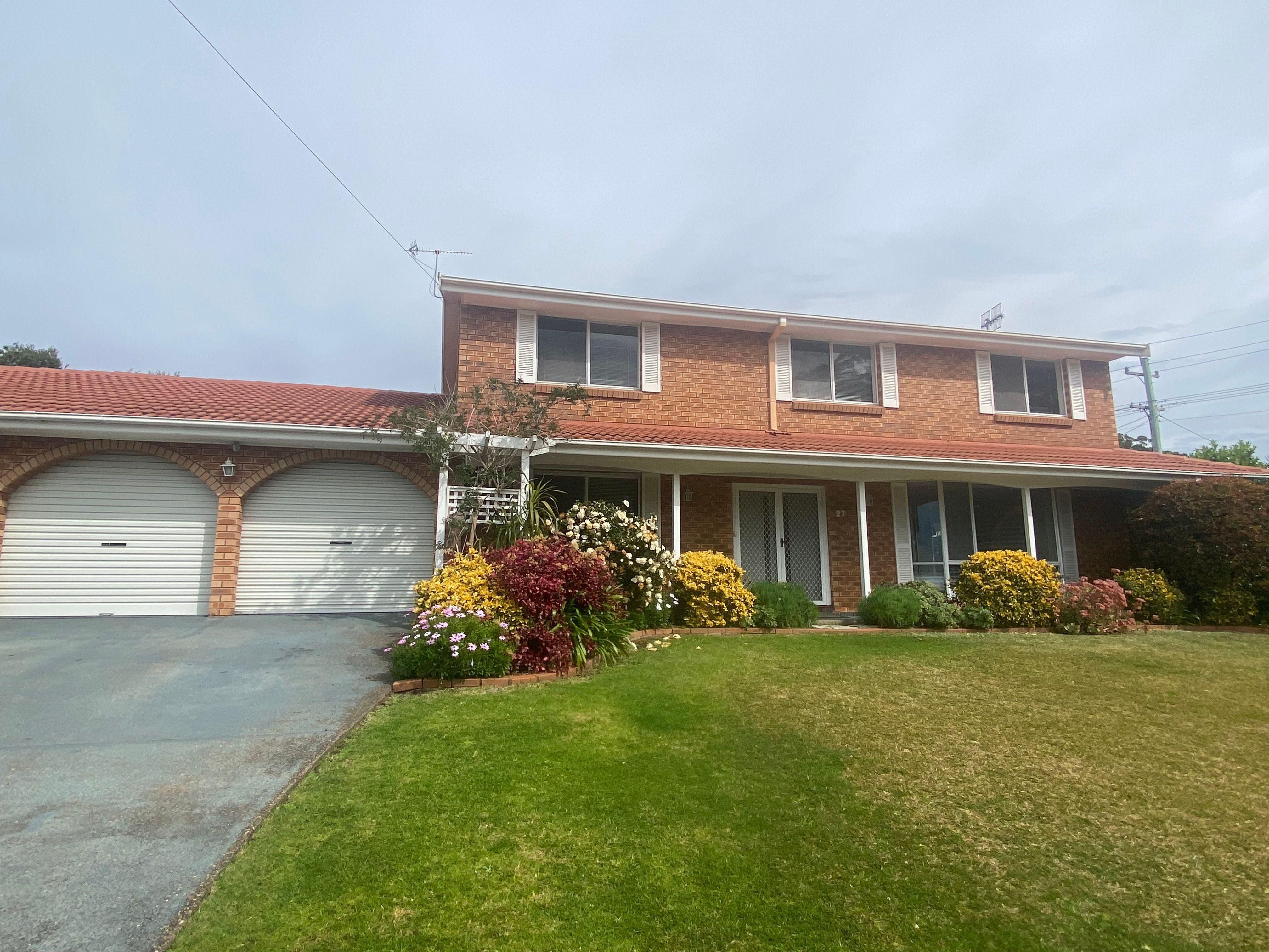 Prop-GPT: House: NSW Mollymook, NSW 2539 Home For Rent