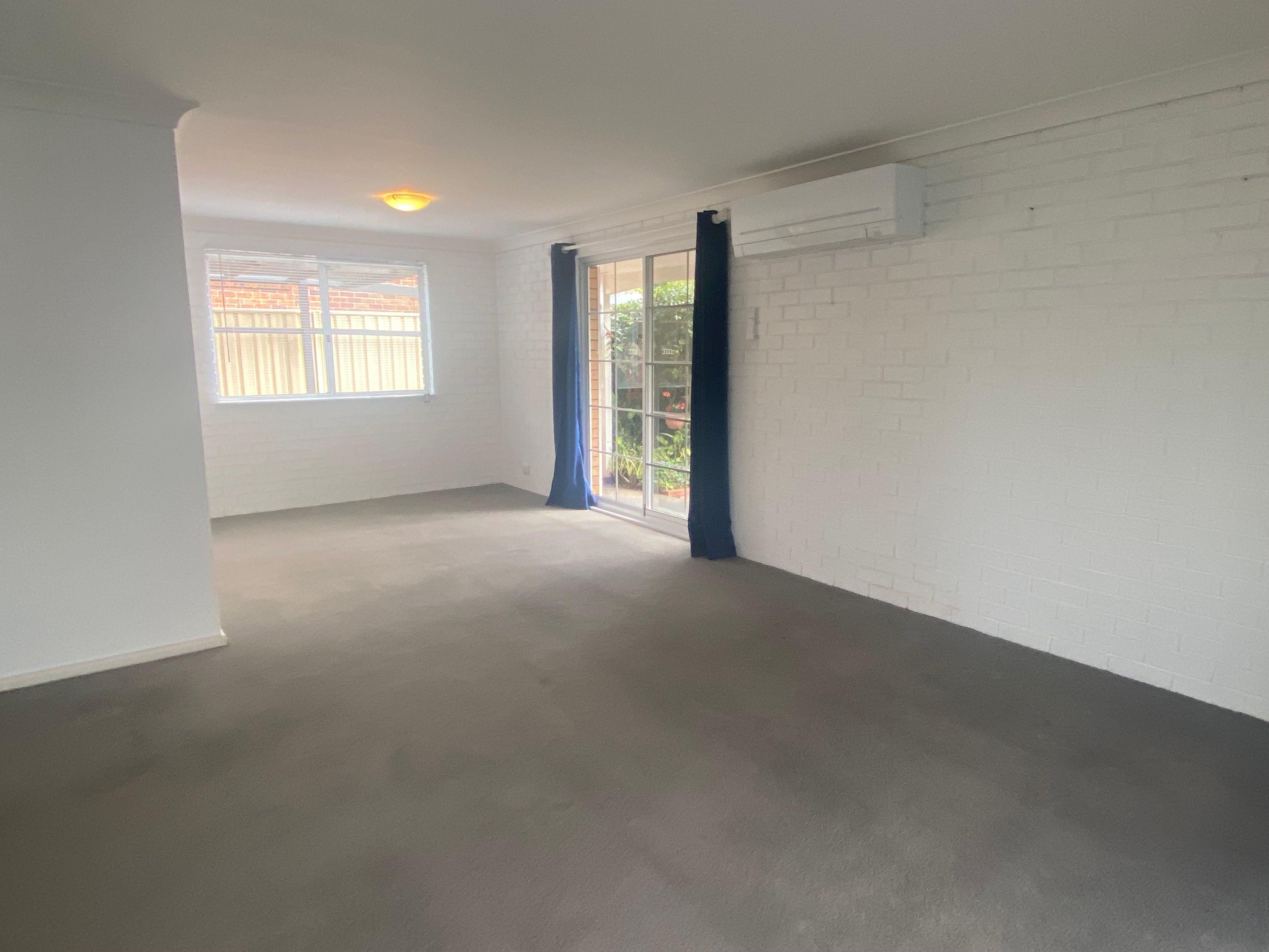 House for Rent: Mollymook, NSW 2539, NSW, 2539