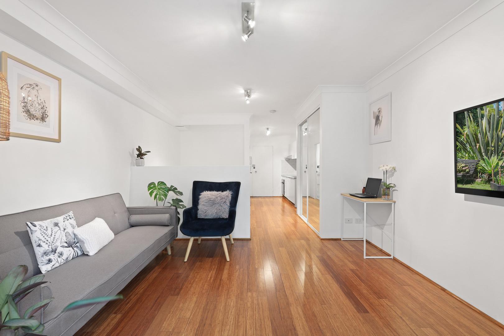 Prop-GPT: Studio: NSW Newtown, NSW 2042 Home For Rent