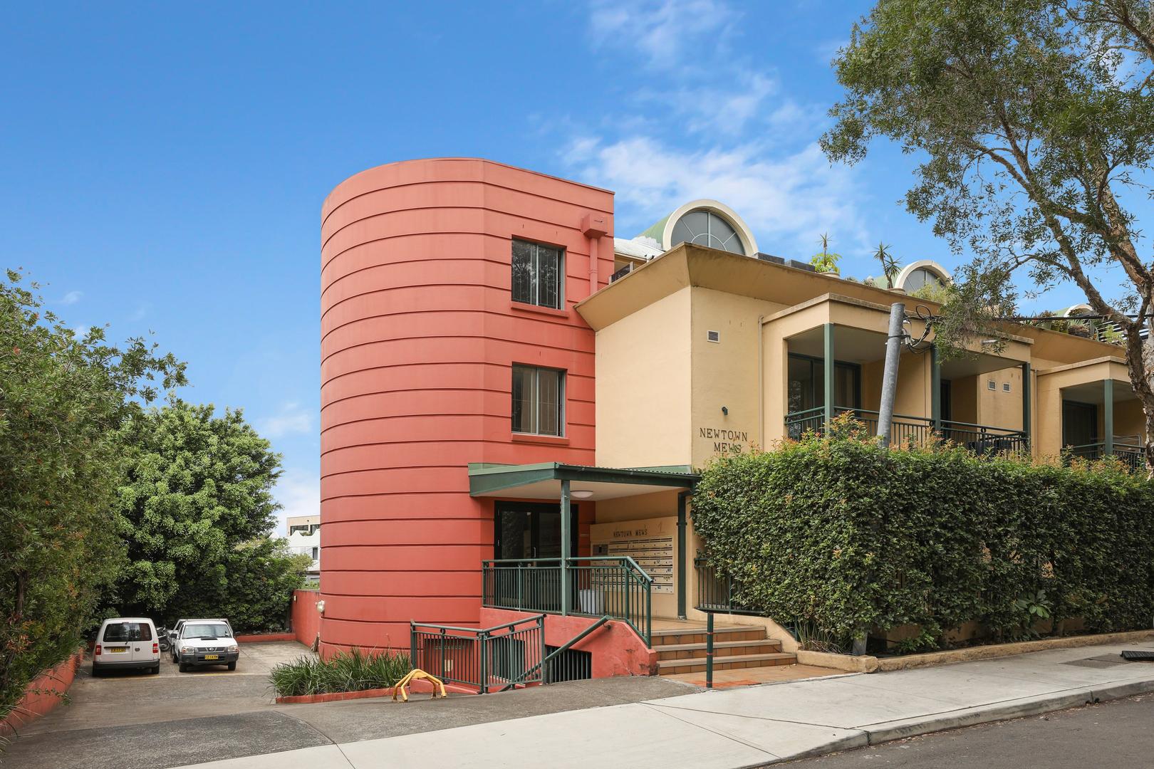 Studio for Rent: Newtown, NSW 2042, NSW, 2042