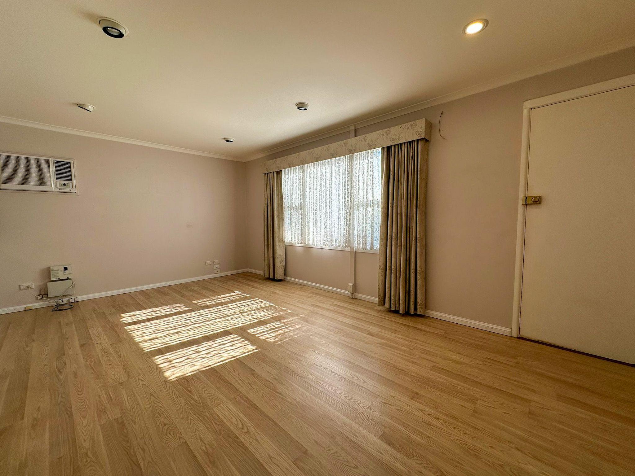 House for Rent: Leumeah, NSW 2560, NSW, 2560