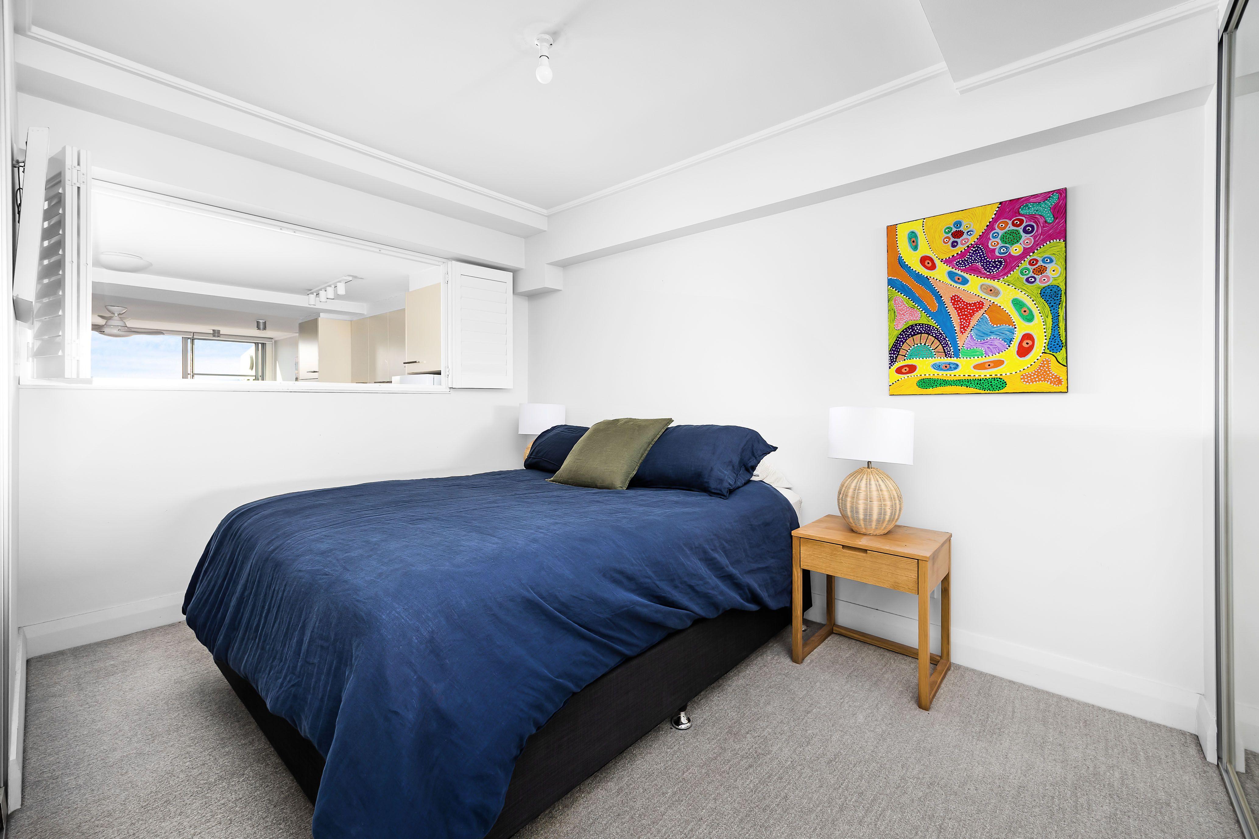 One bedroom convenience in the heart of Cammeray