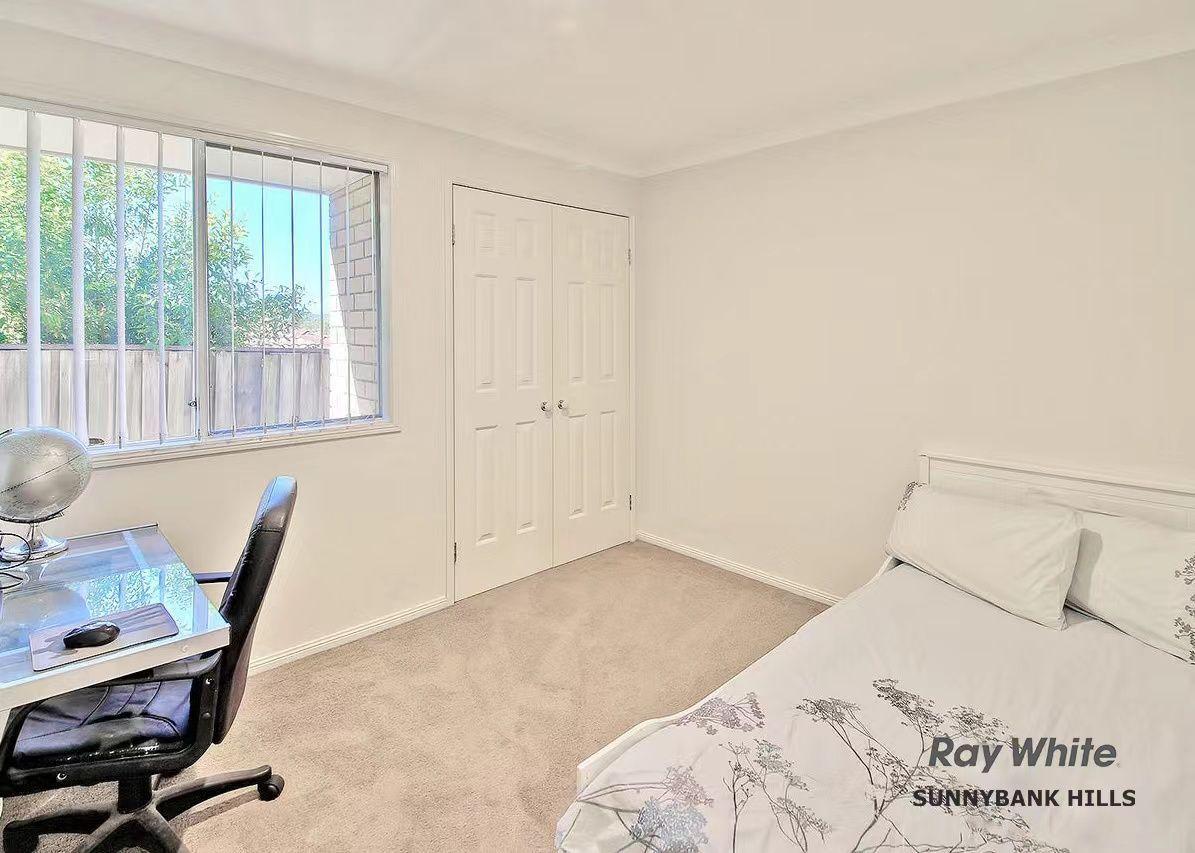 4-bedroom Family Home in Convenience Location