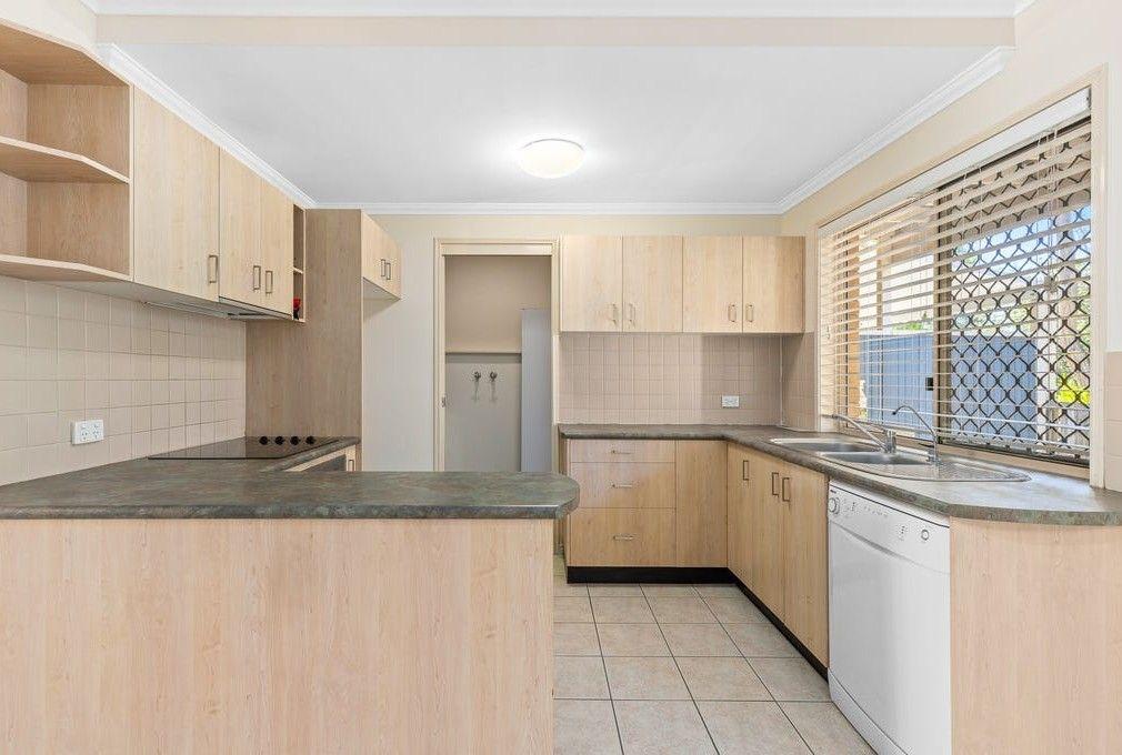 Prop-GPT: 'House: QLD Coorparoo, QLD 4151 Home For Rent'