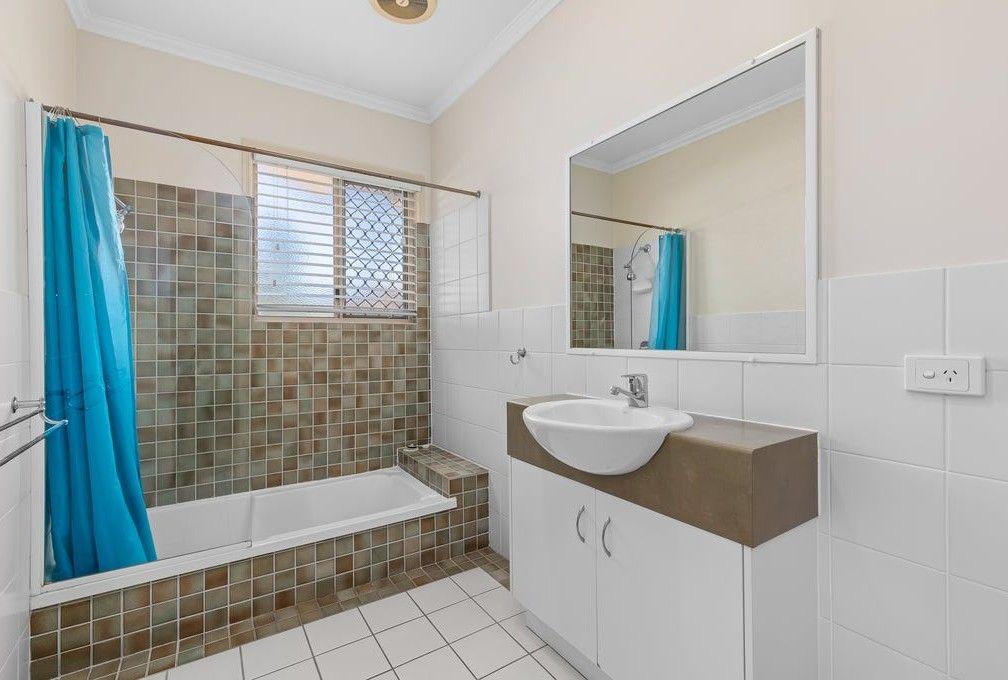 House for Rent: Coorparoo, QLD 4151, QLD, 4151